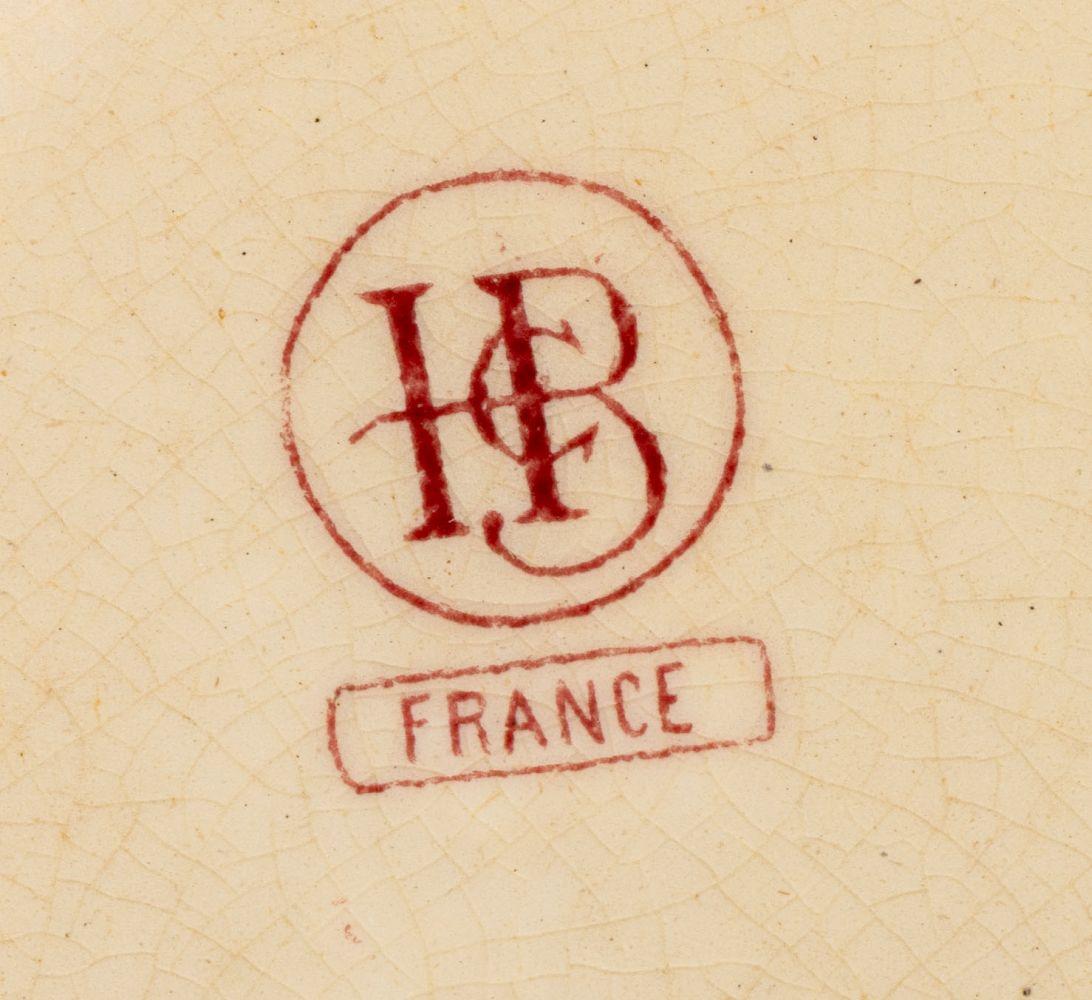 Antike französische Fayence-Teller, 30 (Frühes 20. Jahrhundert) im Angebot