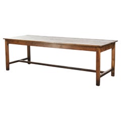 Mesa de comedor de granja antigua francesa del siglo XIX de madera de pino