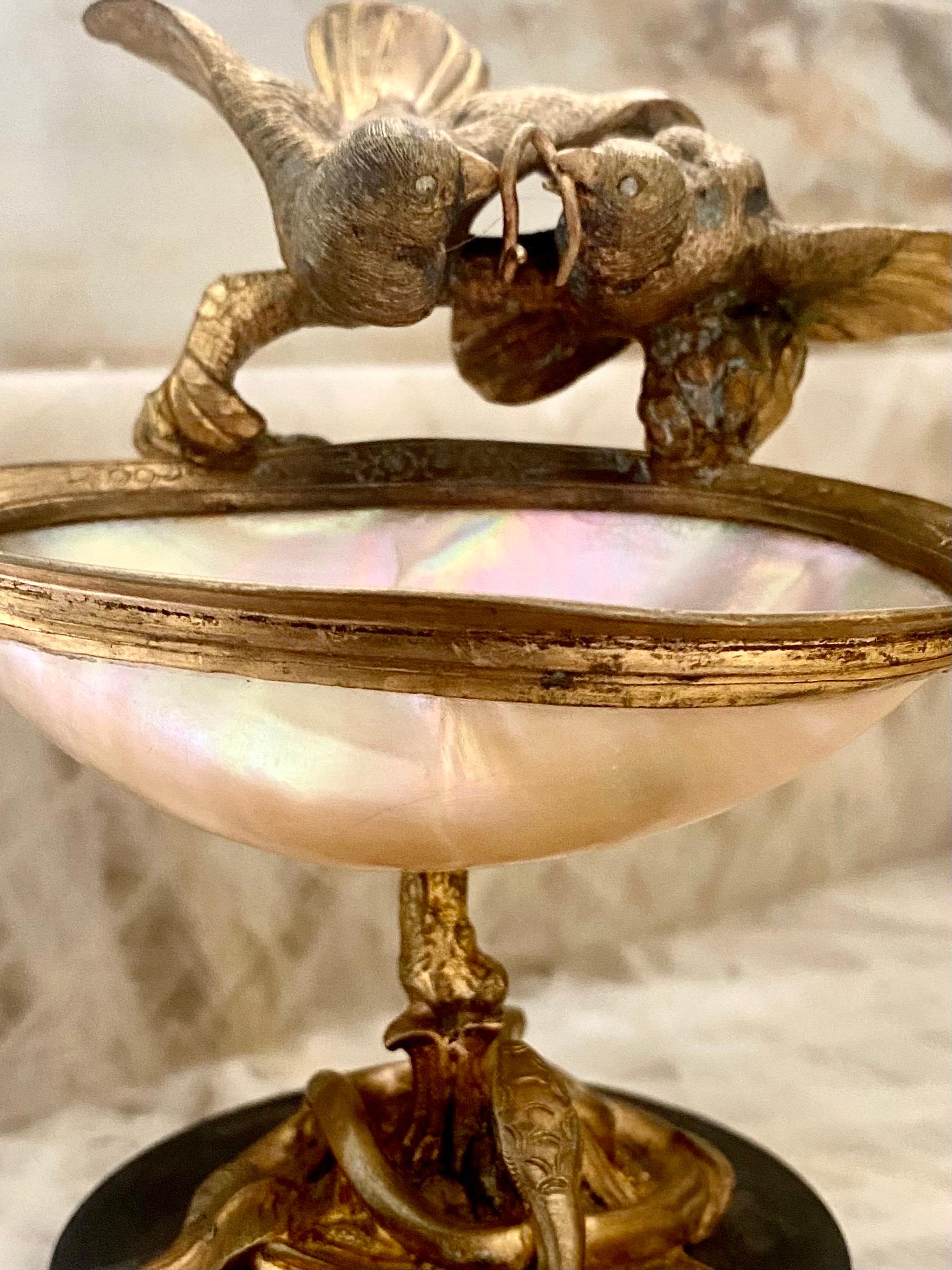 French Antique Gilt Bronze and Nacre Trinket Dish, 19th Century For Sale 9