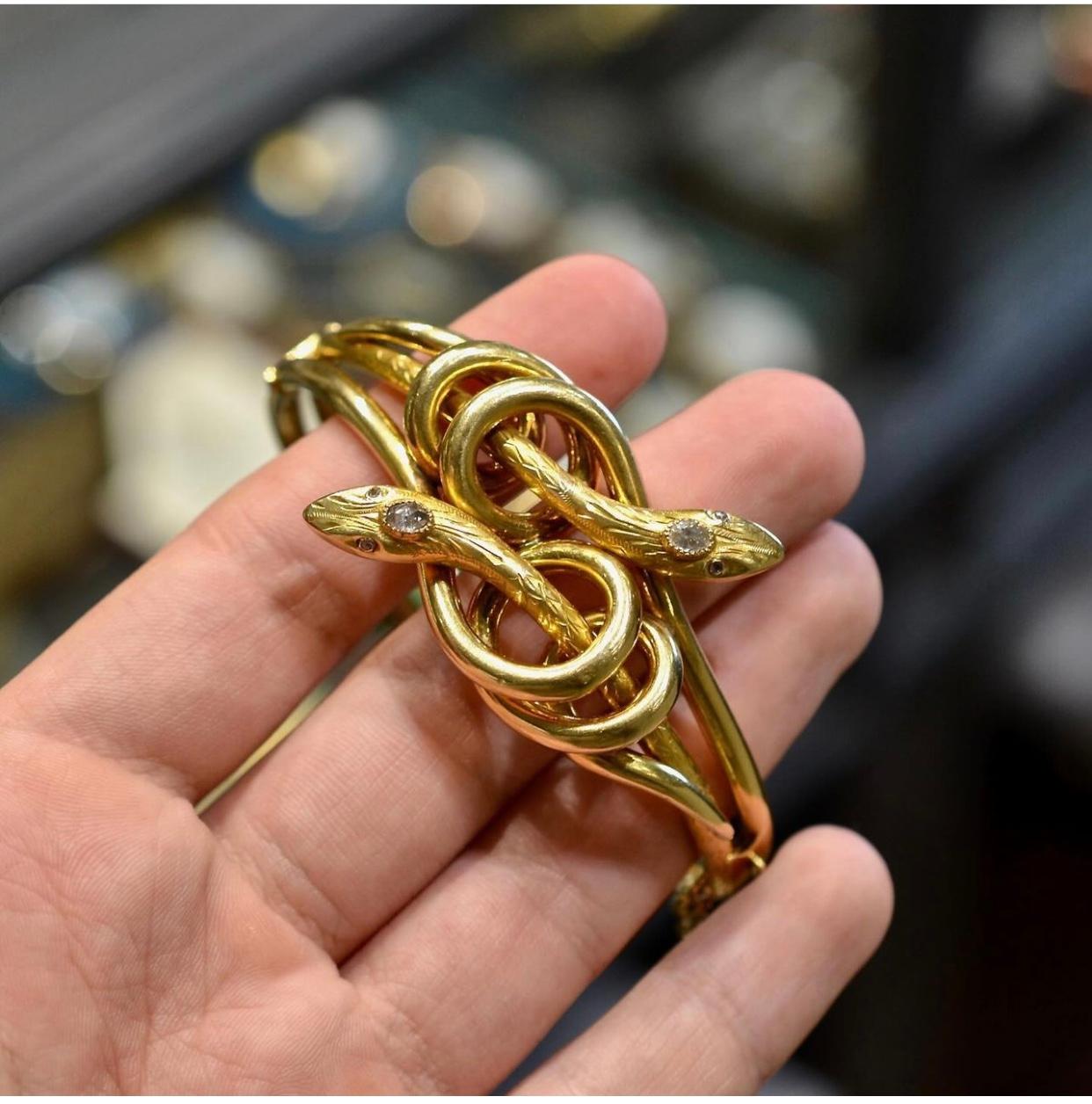 Women's or Men's French Antique Gold And Diamond Snake Bracelet For Sale