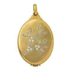 French Antique Gold Mistletoe Locket