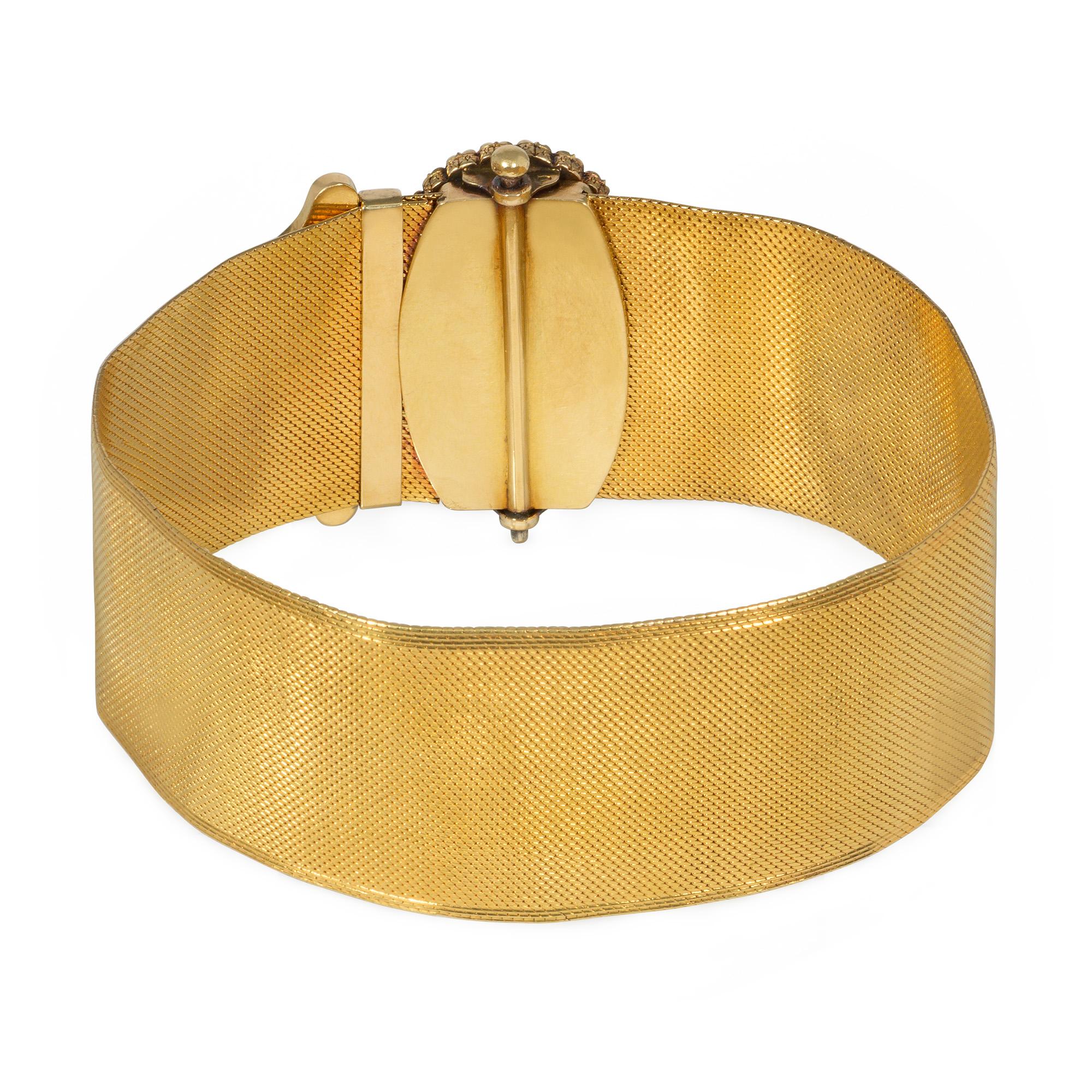 Victorien Bracelet coulissant à boucle en or, rubis, diamants et émail de style français ancien en vente
