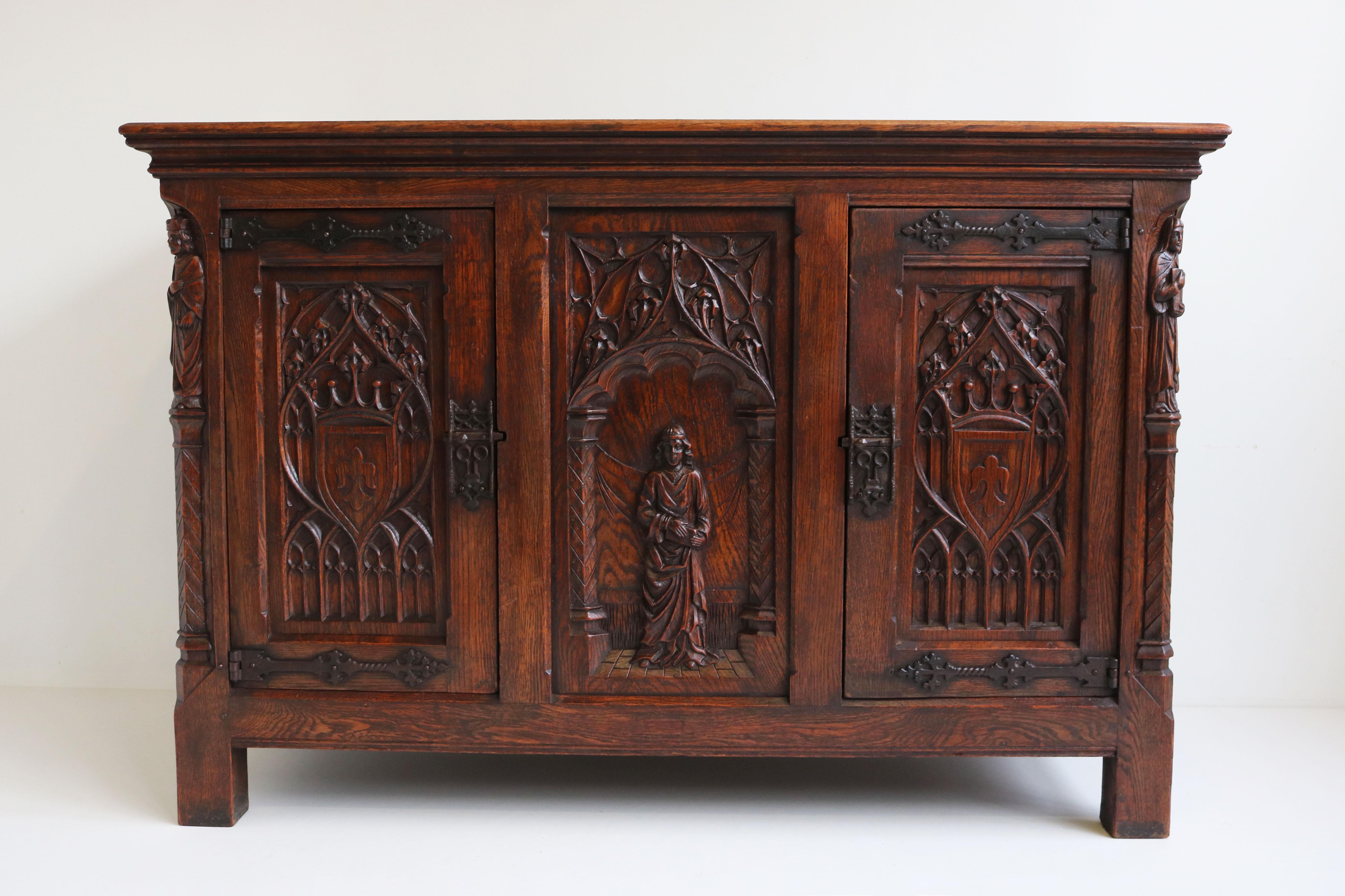 French Antique Gothic Revival Cabinet / Small Credenza 1920 Carved Figures Oak 1