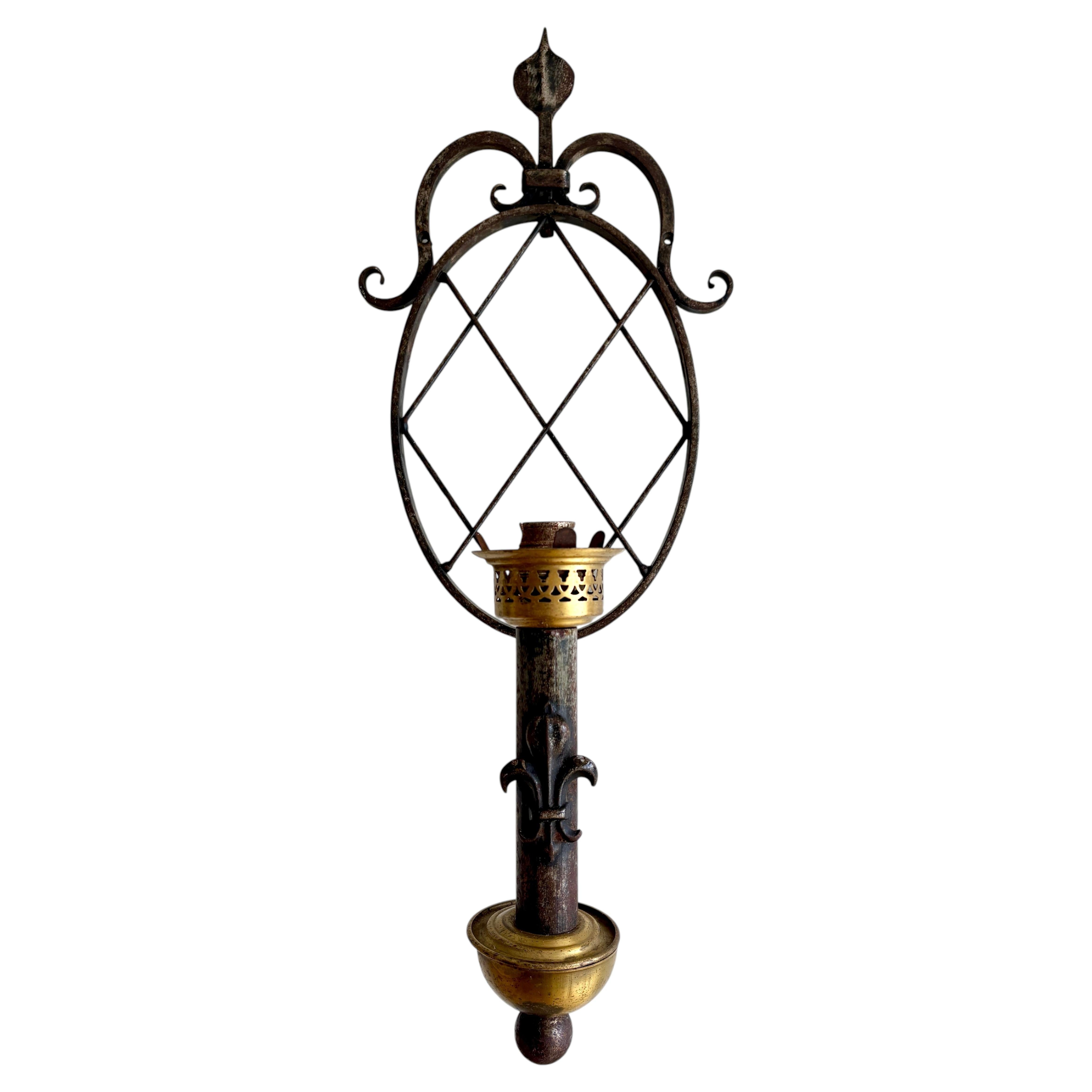 French Antique Gothic Revival Wrought Iron Wall Sconce, circa 1890
