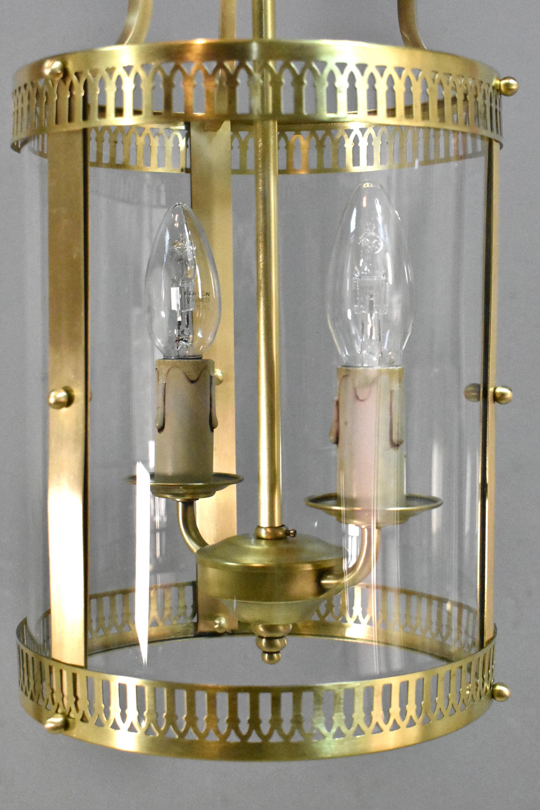 French Antique Hall Lantern in Brass In Good Condition For Sale In SAINTE-COLOMBE, FR