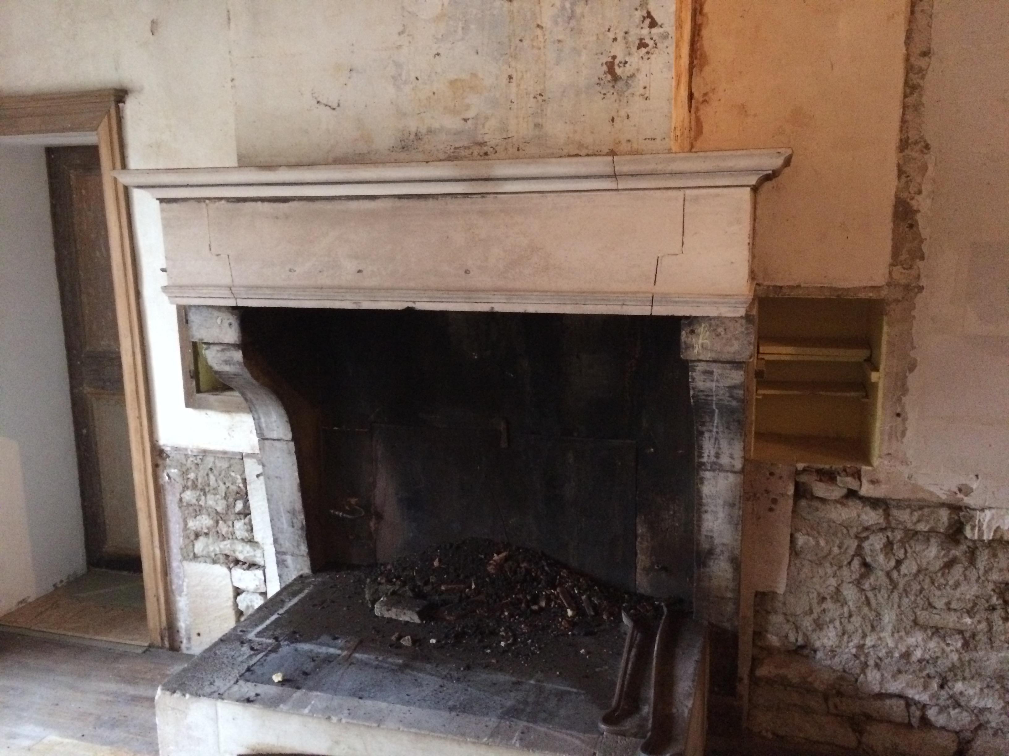 French Antique Limestone Fireplace Louis XIII Style 18th Century from France For Sale 6