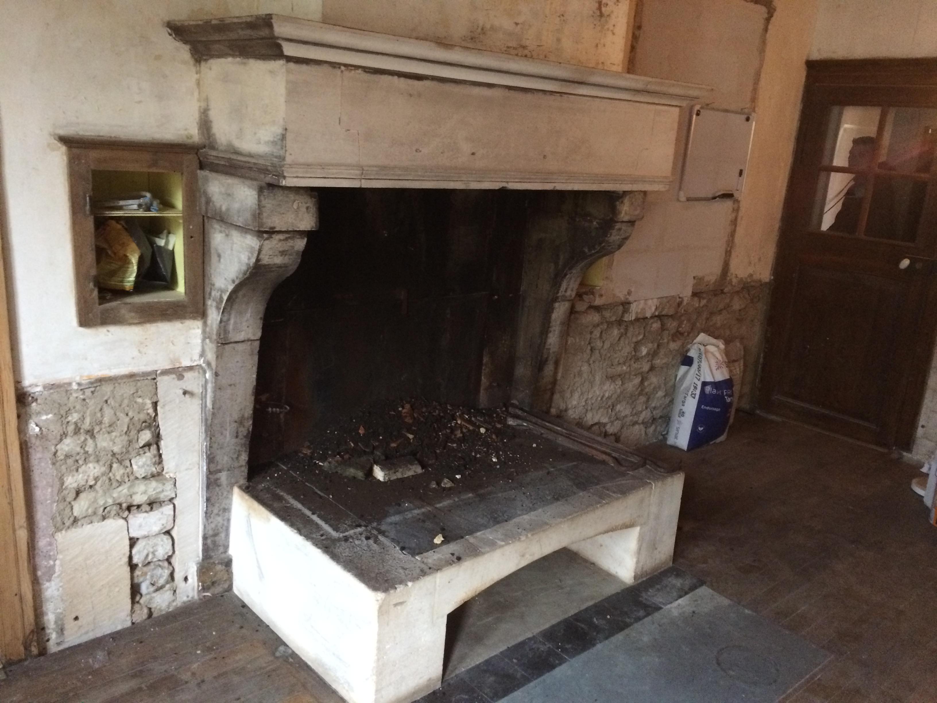French Antique Limestone Fireplace Louis XIII Style 18th Century from France For Sale 1