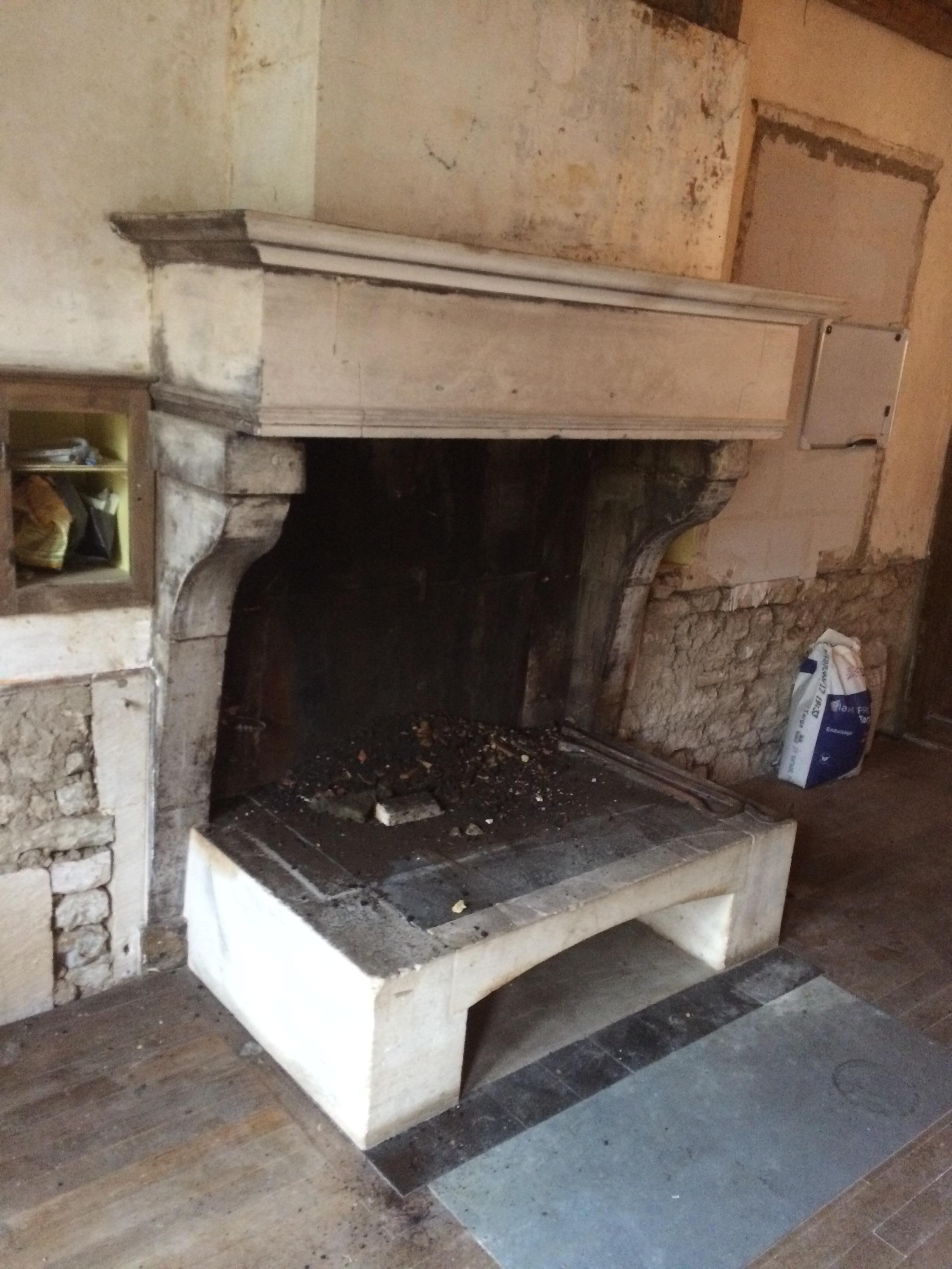 French Antique Limestone Fireplace Louis XIII Style 18th Century from France For Sale 4