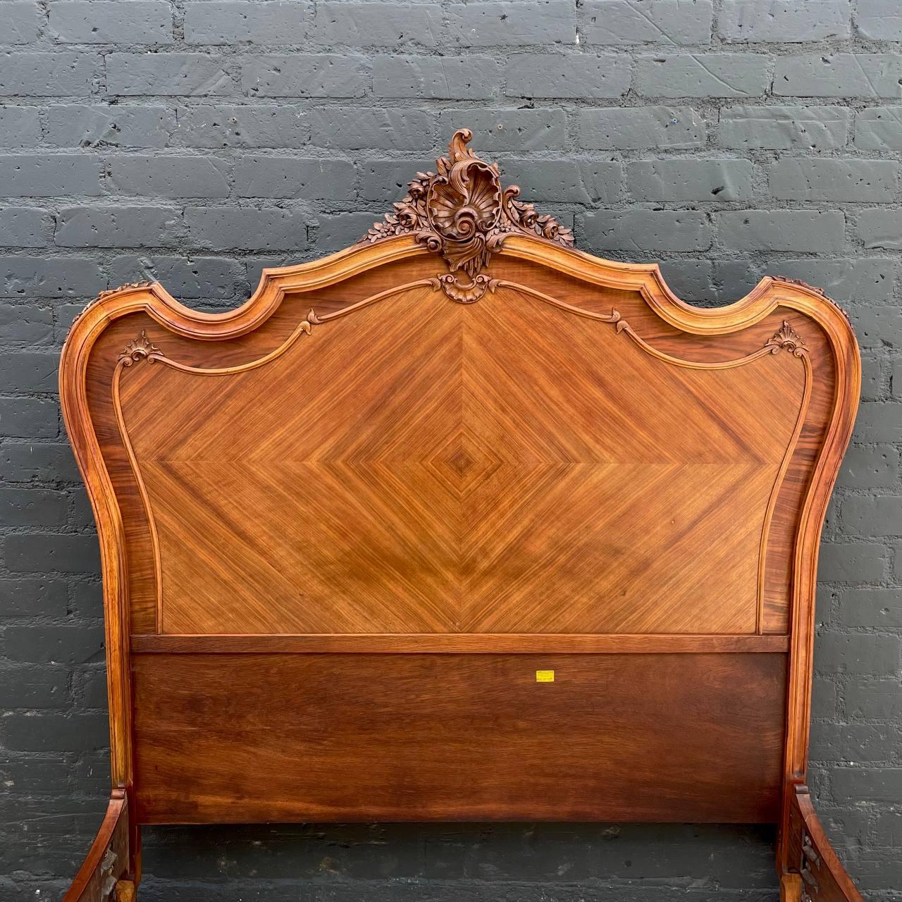 French Antique Louis VI Style Hand Carved Queen Size Bed Frame In Good Condition In Los Angeles, CA