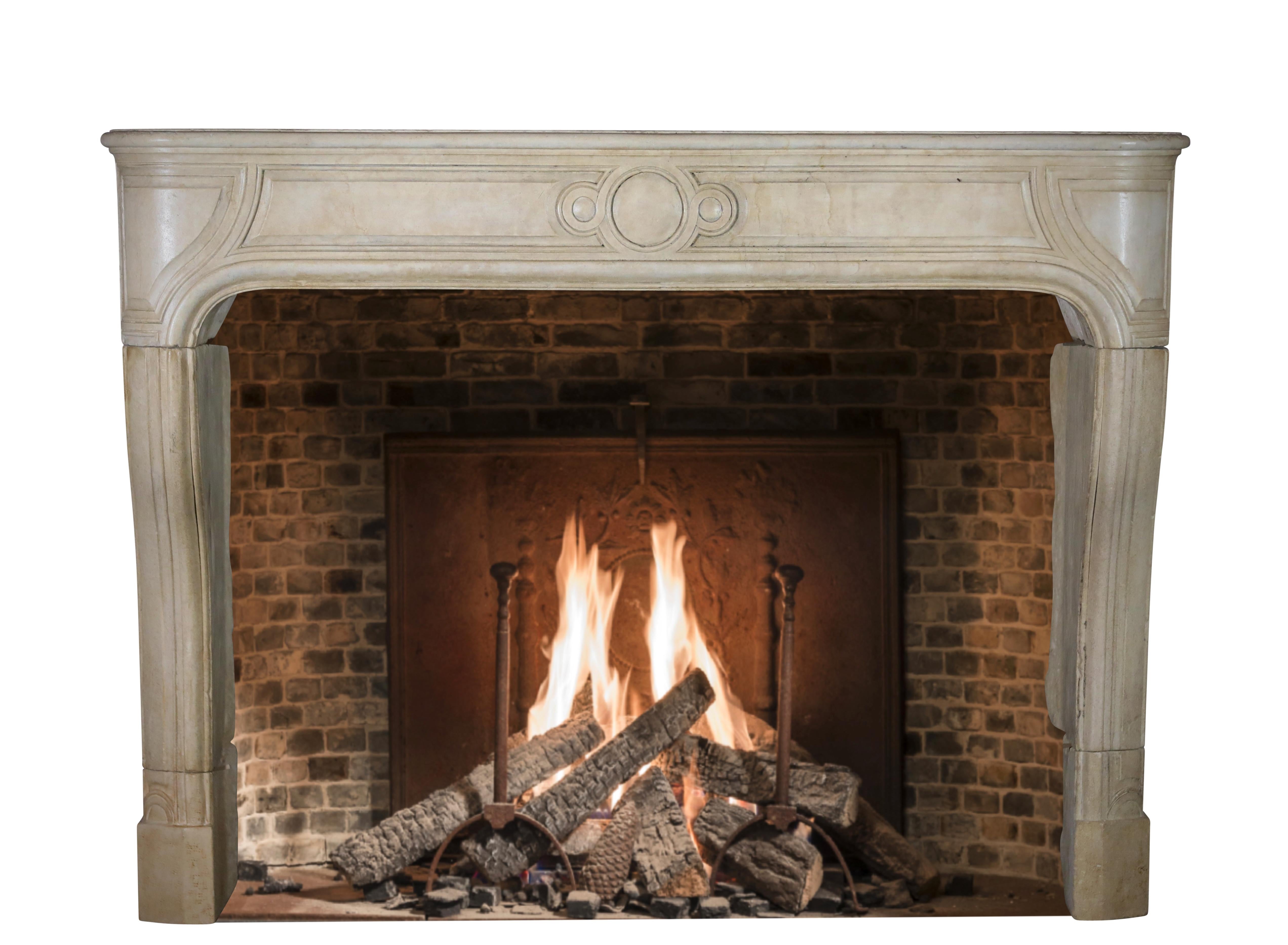 French Antique Louis XIV Limestone Fireplace Surround For Sale 1