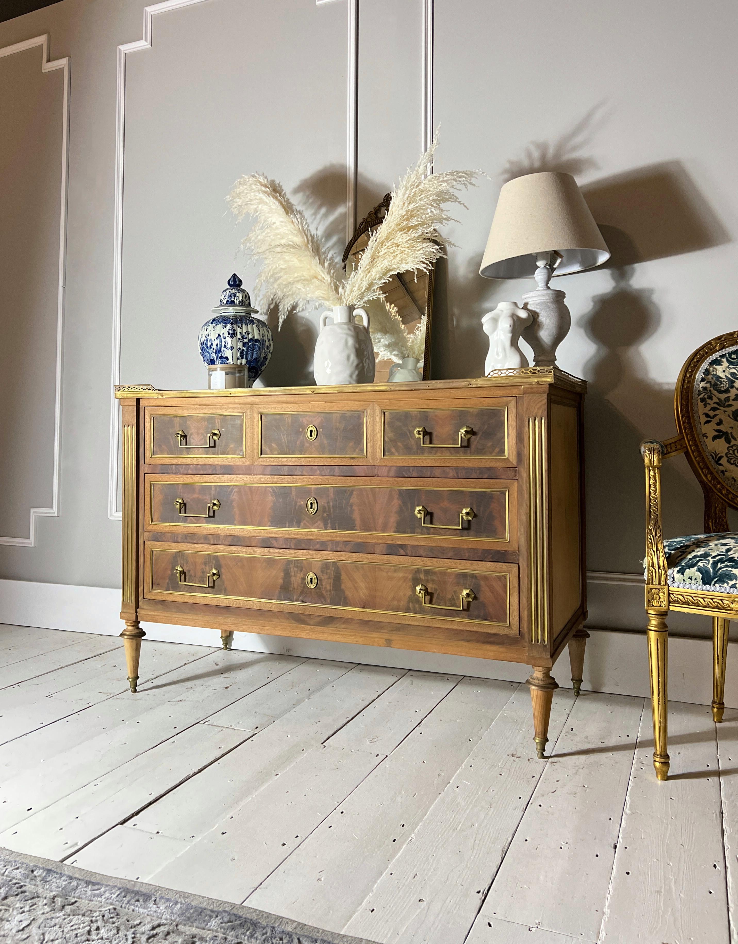 French, Antique Louis XVI Marble Commode / Chest of Drawers In Good Condition In Alcester, GB
