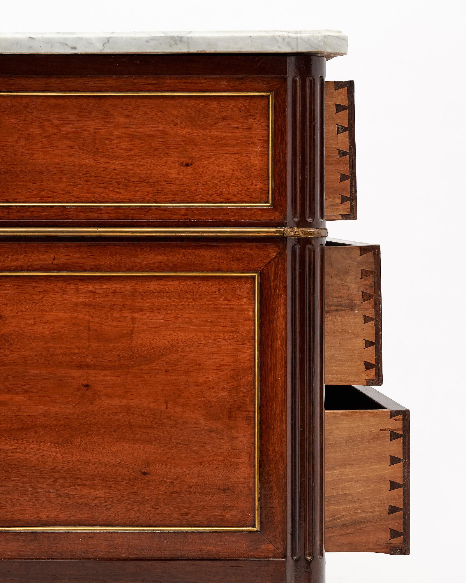 Ancienne commode française d'époque Louis XVI en vente 3