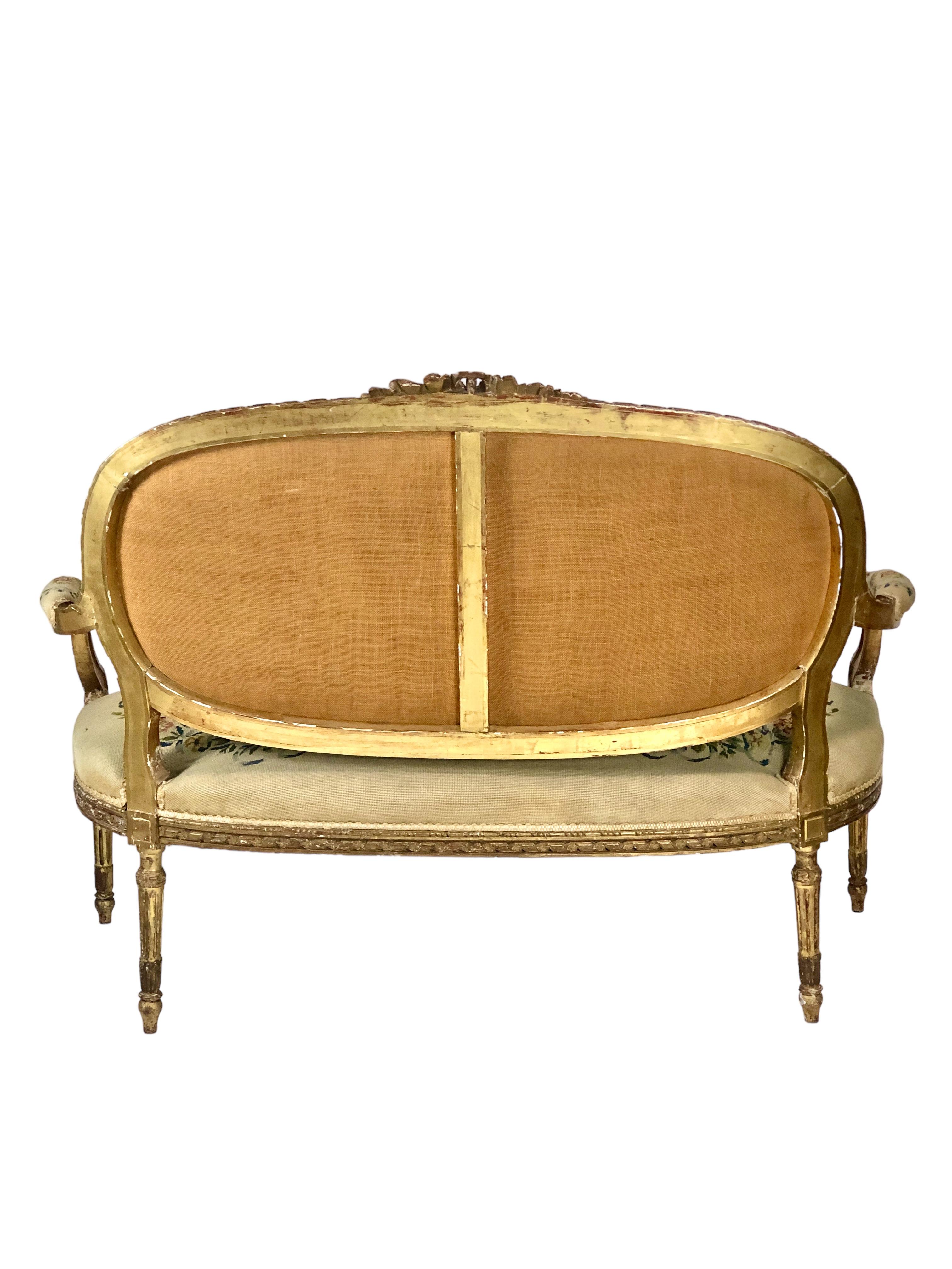 Ancienne suite de salon 5 pièces en bois doré Louis XVI en vente 6
