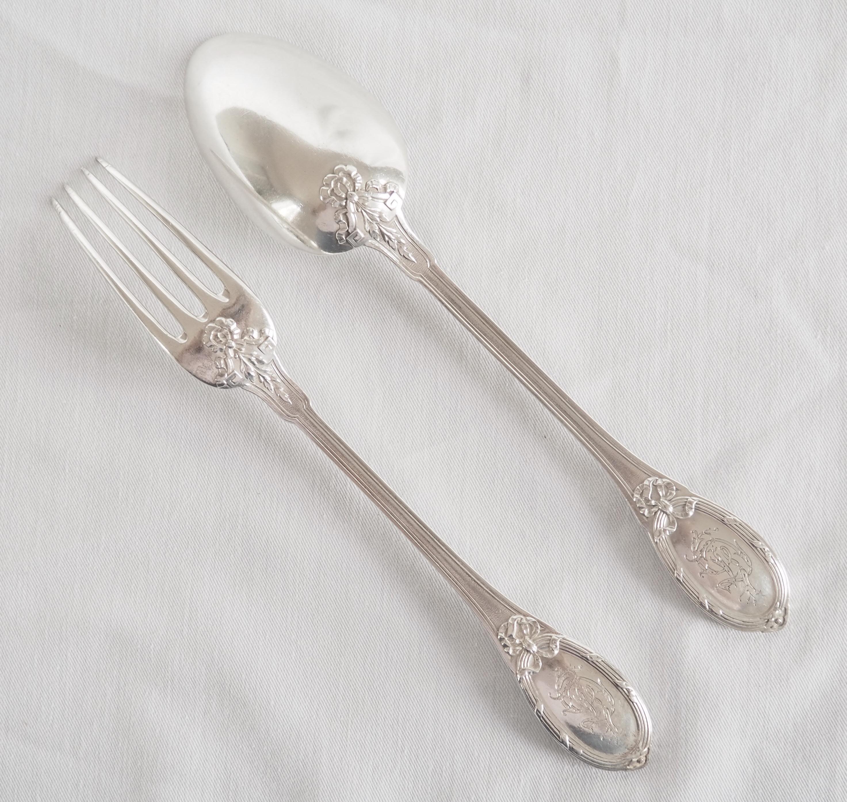 French antique Louis XVI style sterling silver flatware for 6 - Henin & Cie In Good Condition In GRENOBLE, FR