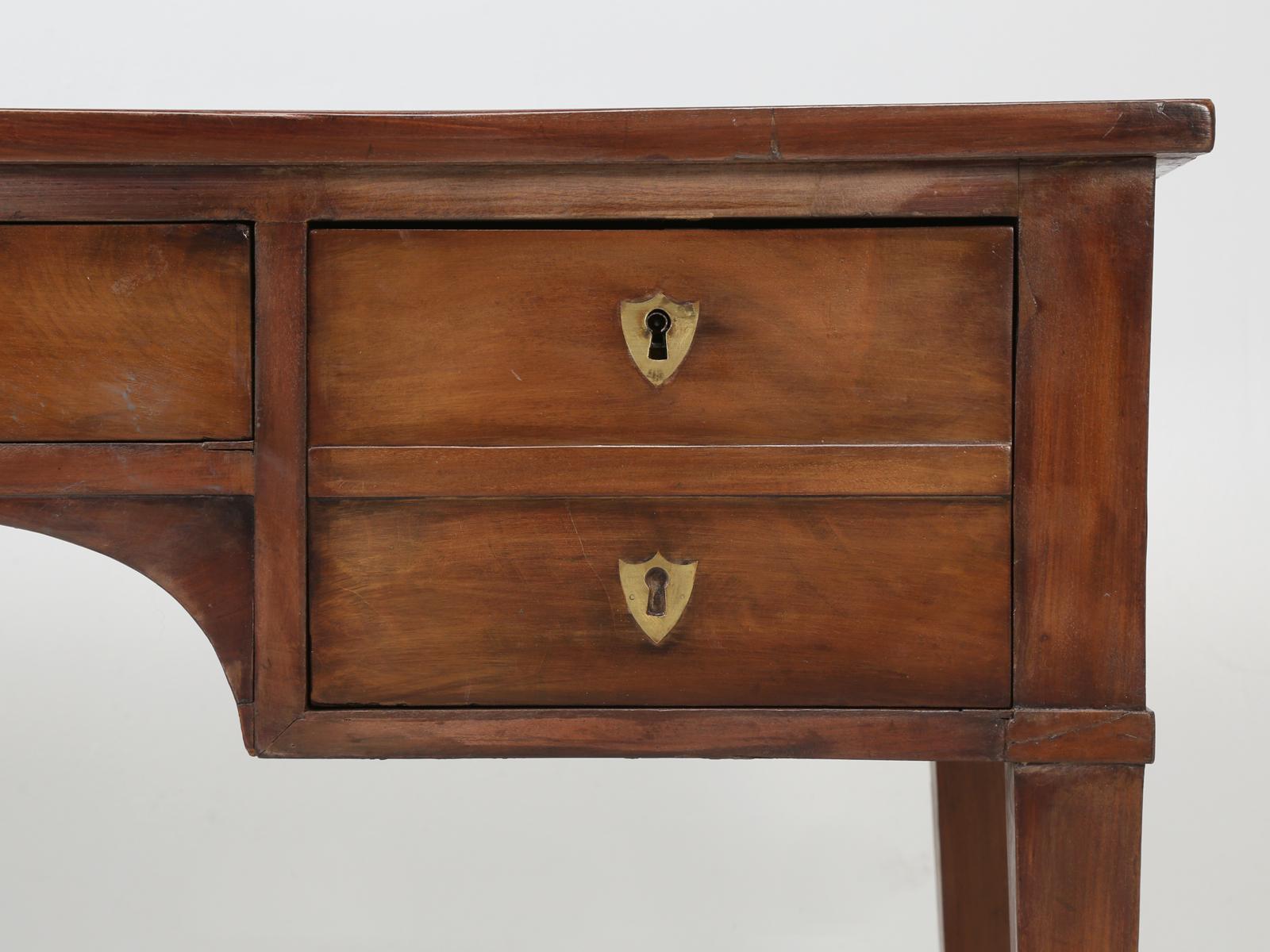 French Antique Mahogany Desk with Great Hand Carved Wood Paw Feet, circa 1880 2