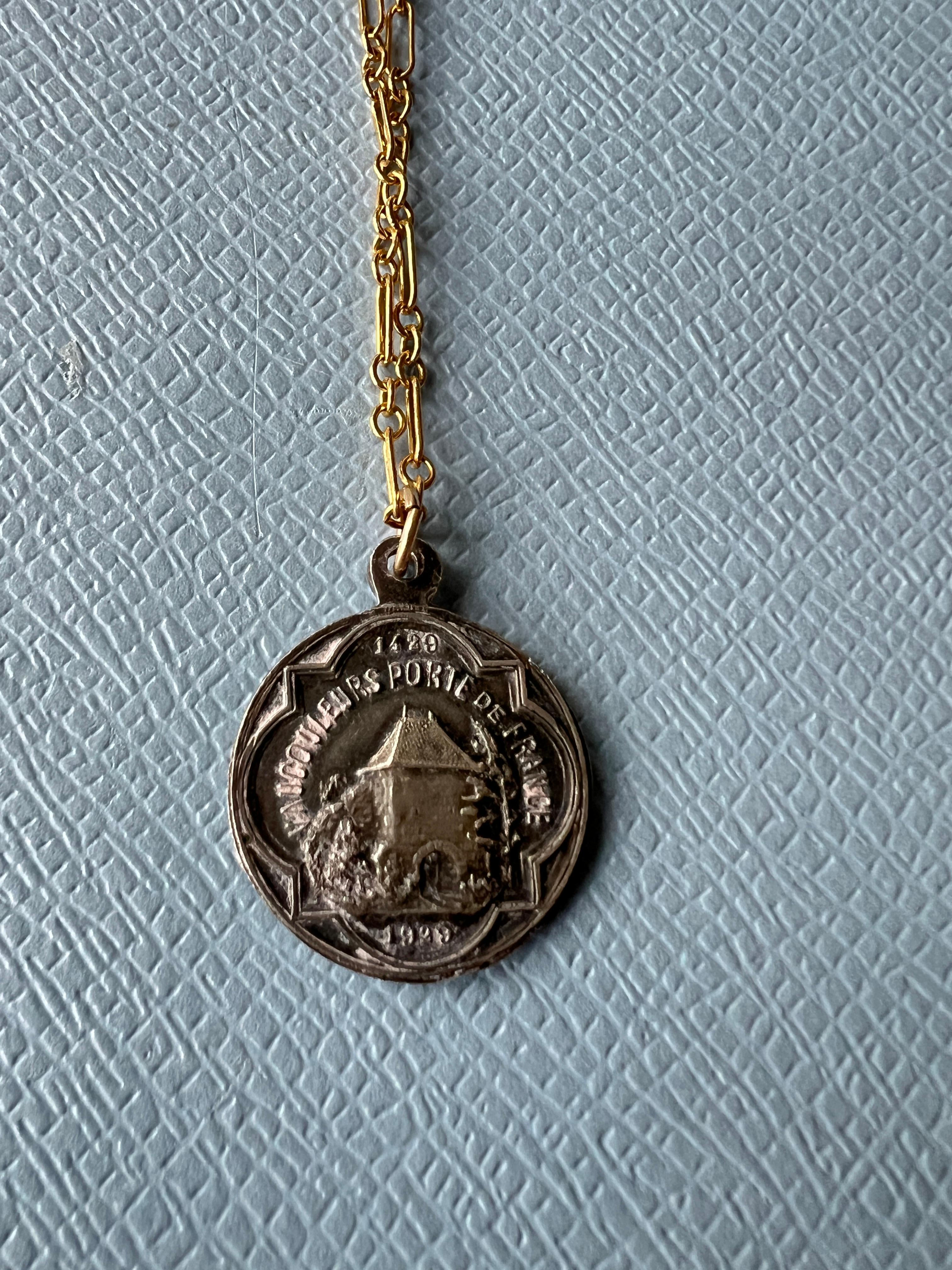 French Antique Medal Chain Necklace J Dauphin In New Condition In Los Angeles, CA