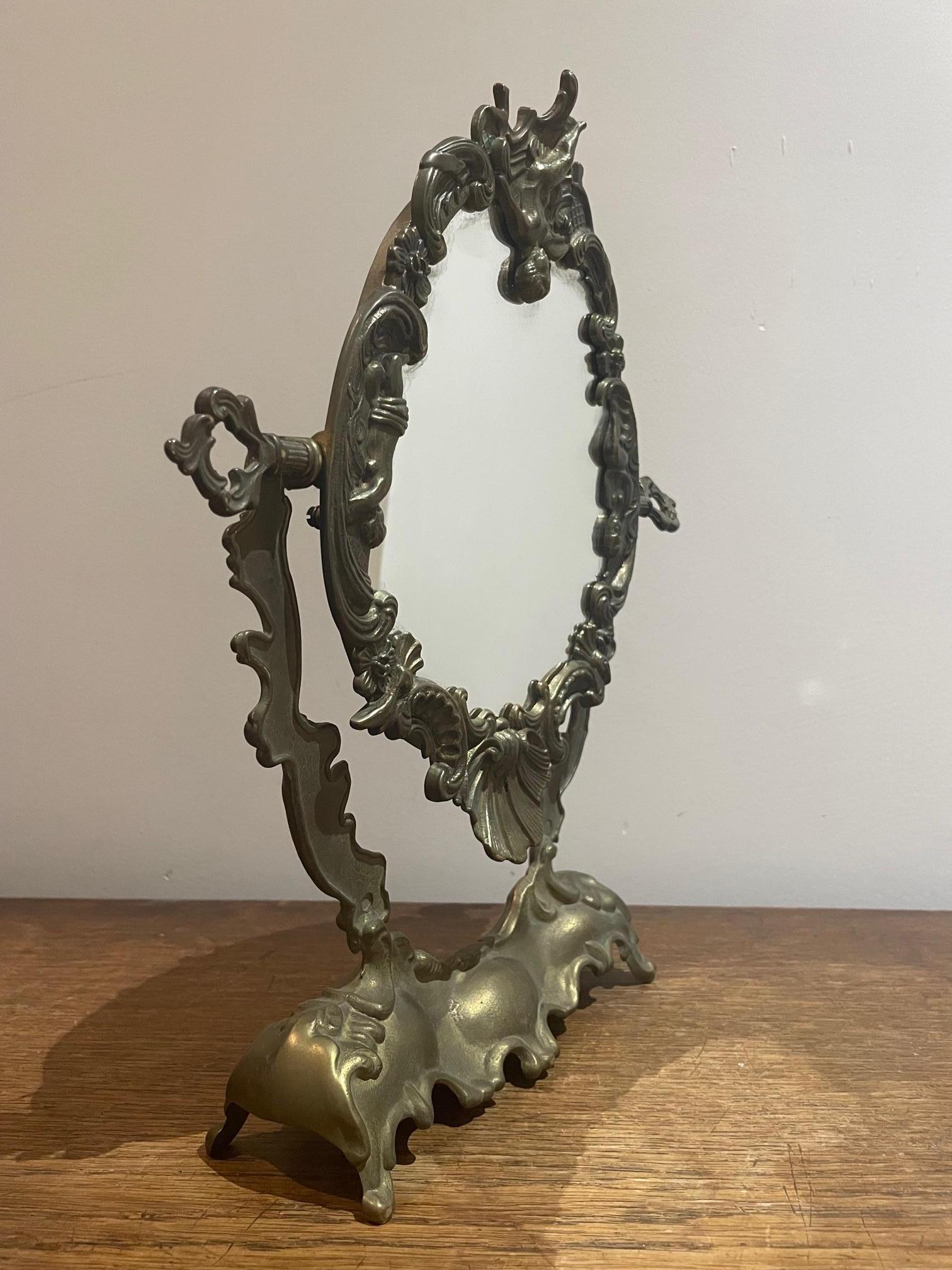 French Antique Mirror with Cherubs For Sale 4