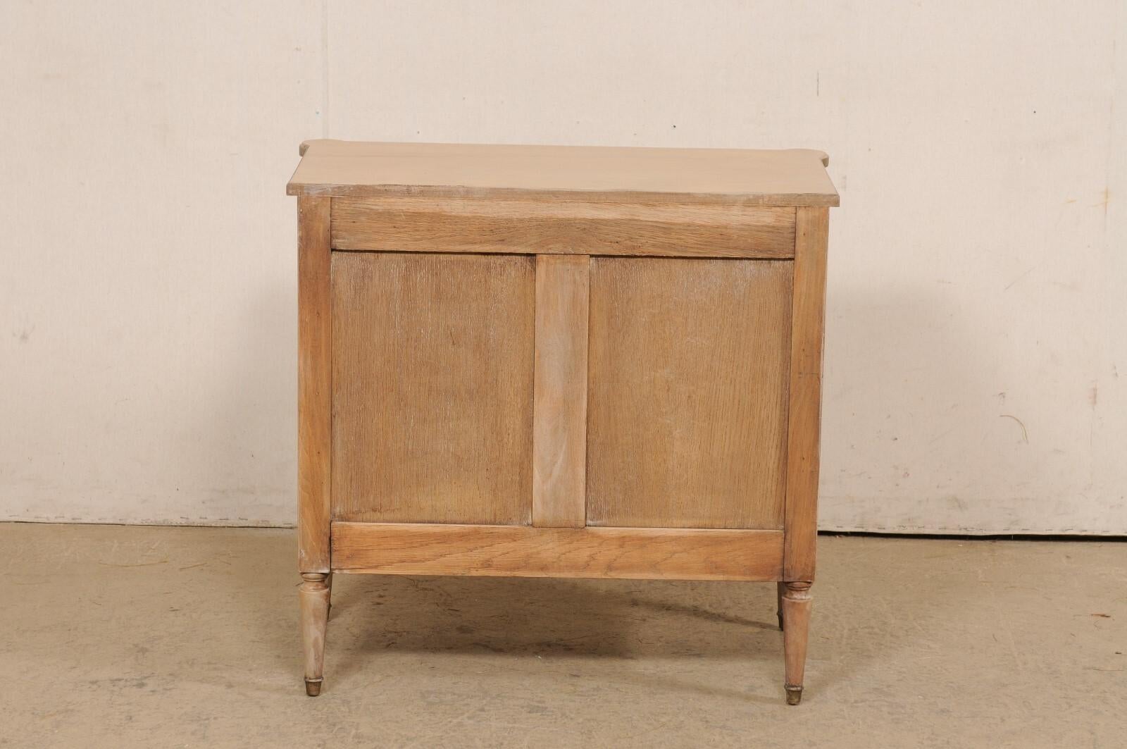 Bois Commode à 3 tiroirs de style néoclassique français ancien, taille réduite ! en vente