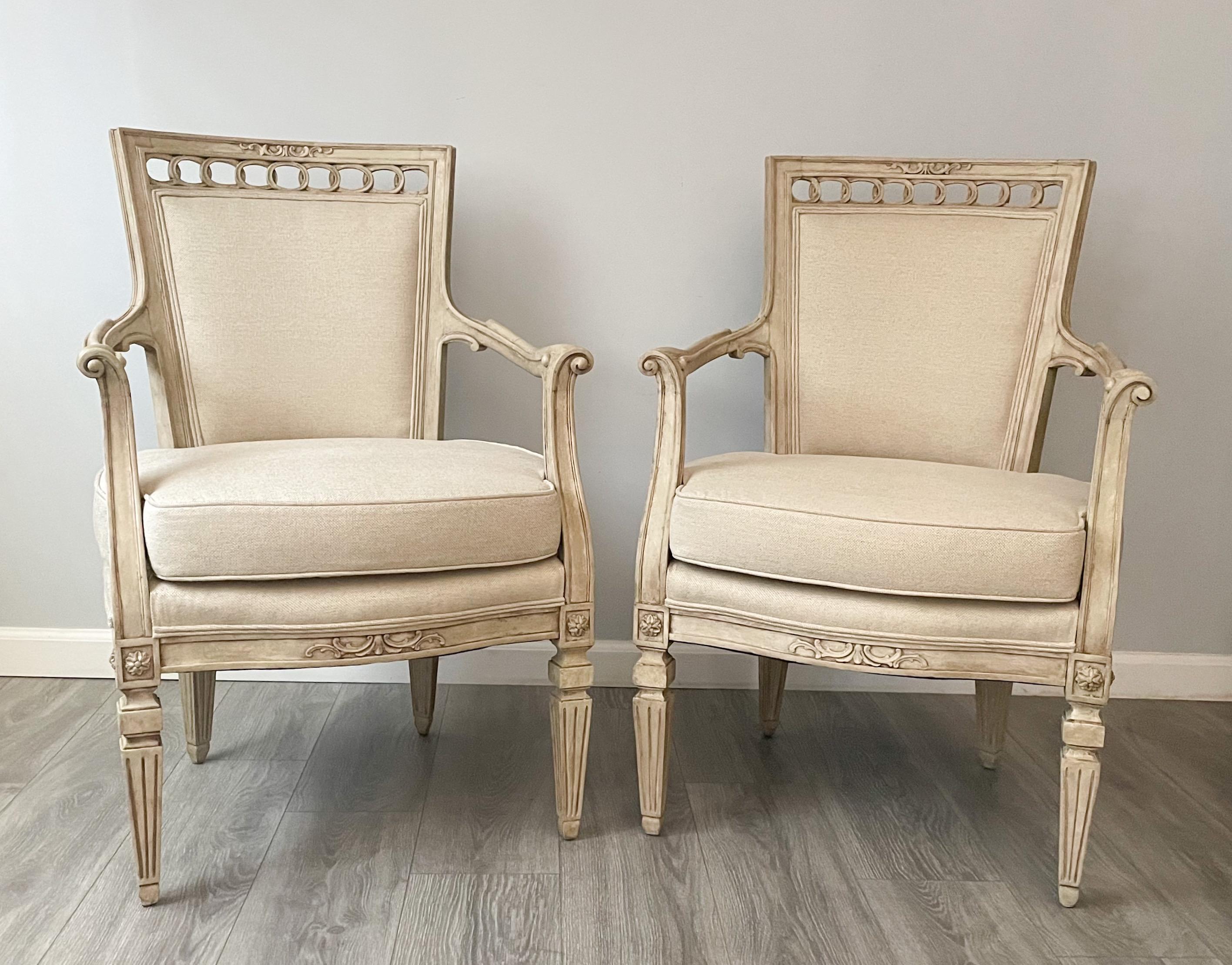 French Antique Neoclassical Armchairs  In Good Condition For Sale In Los Angeles, CA