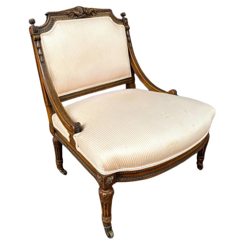 French Antique Neoclassical Style Slipper Chair For Sale