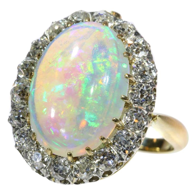 French Antique Opal & 1.71 Carat Old European Diamond Gold Combined Ring Pendant For Sale