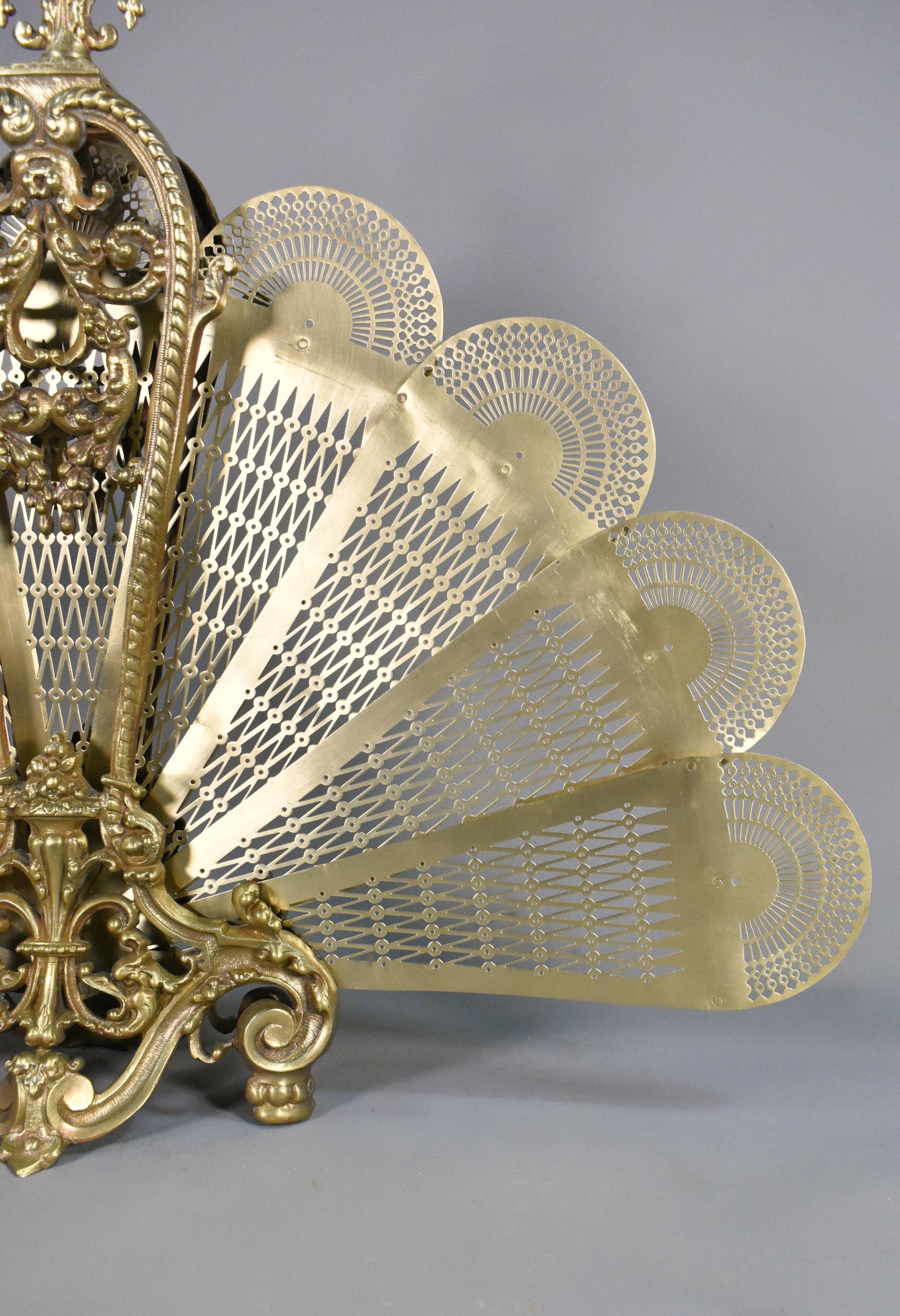 French Antique Peacock Fire Screen Napoleon III Style For Sale 7