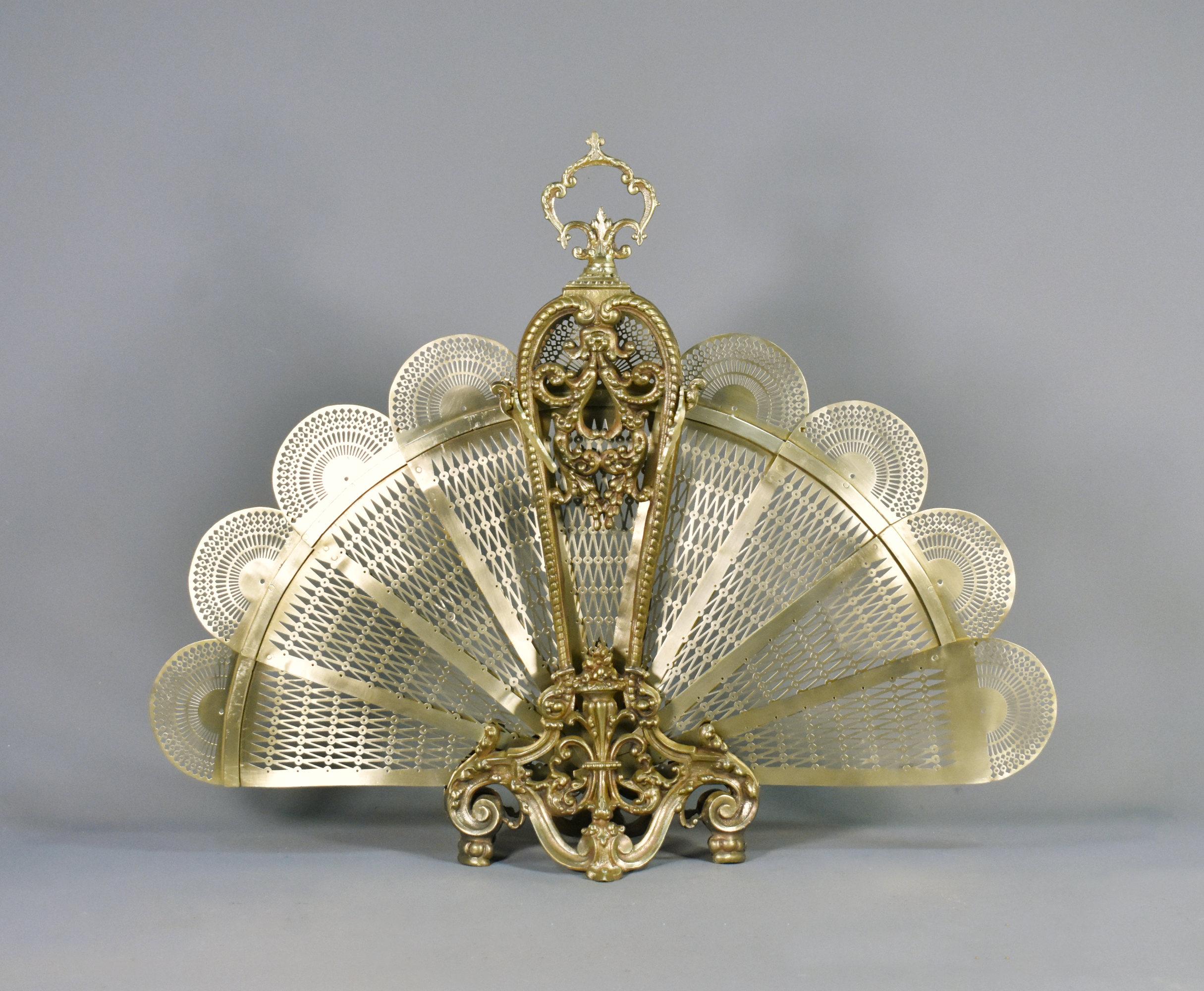 French Antique Peacock Fire Screen Napoleon III Style For Sale 3