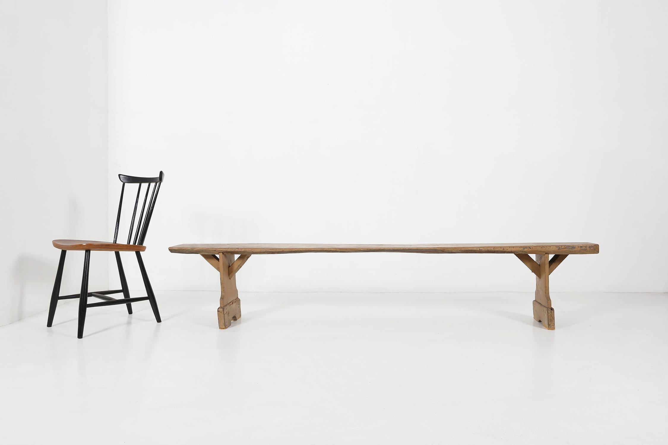 Banc en bois ancien et primitif avec belle patine en vente 2