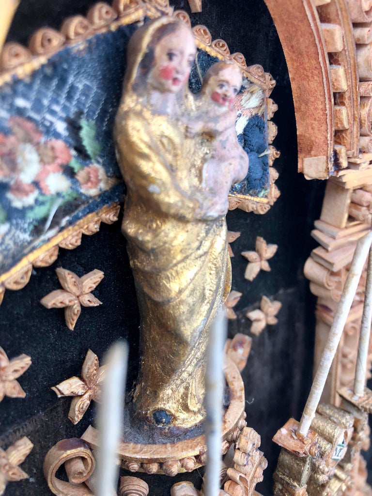 French Antique Reliquary with a Statue of Mary and Infant Jesus, 1700s