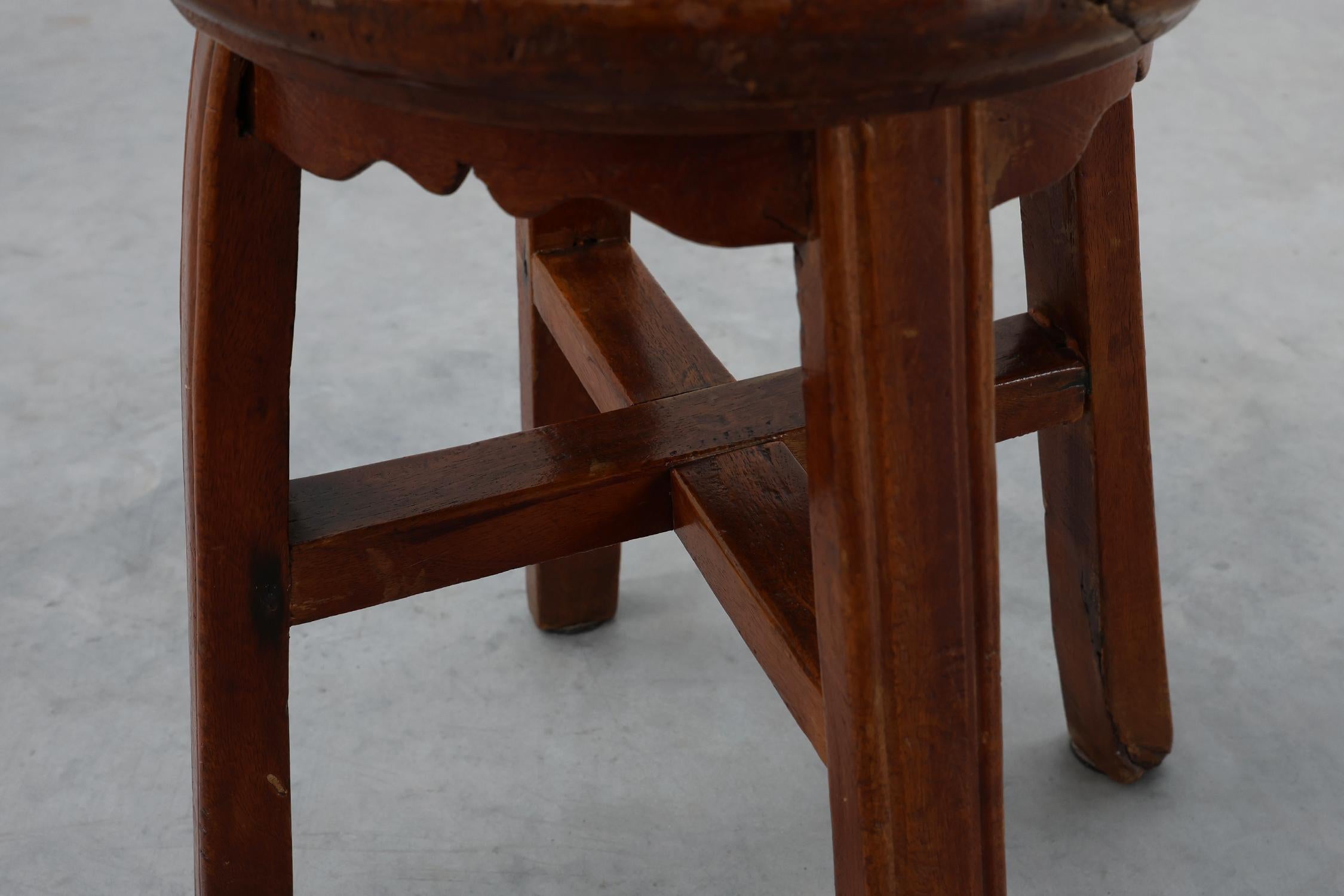 French Antique round stool in oak with nice patina, ca. 1850 For Sale 3