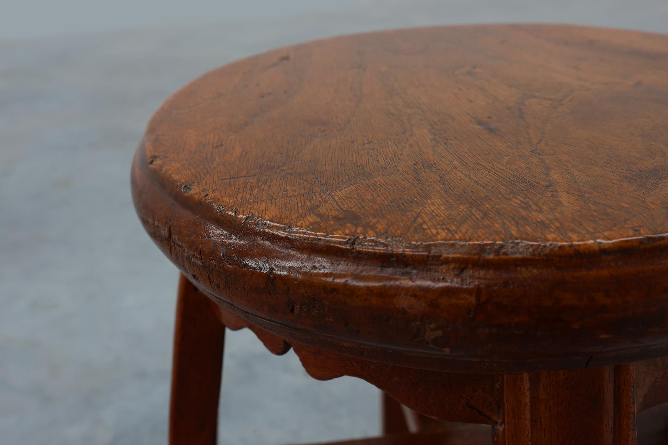 Hand-Crafted French Antique round stool in oak with nice patina, ca. 1850 For Sale