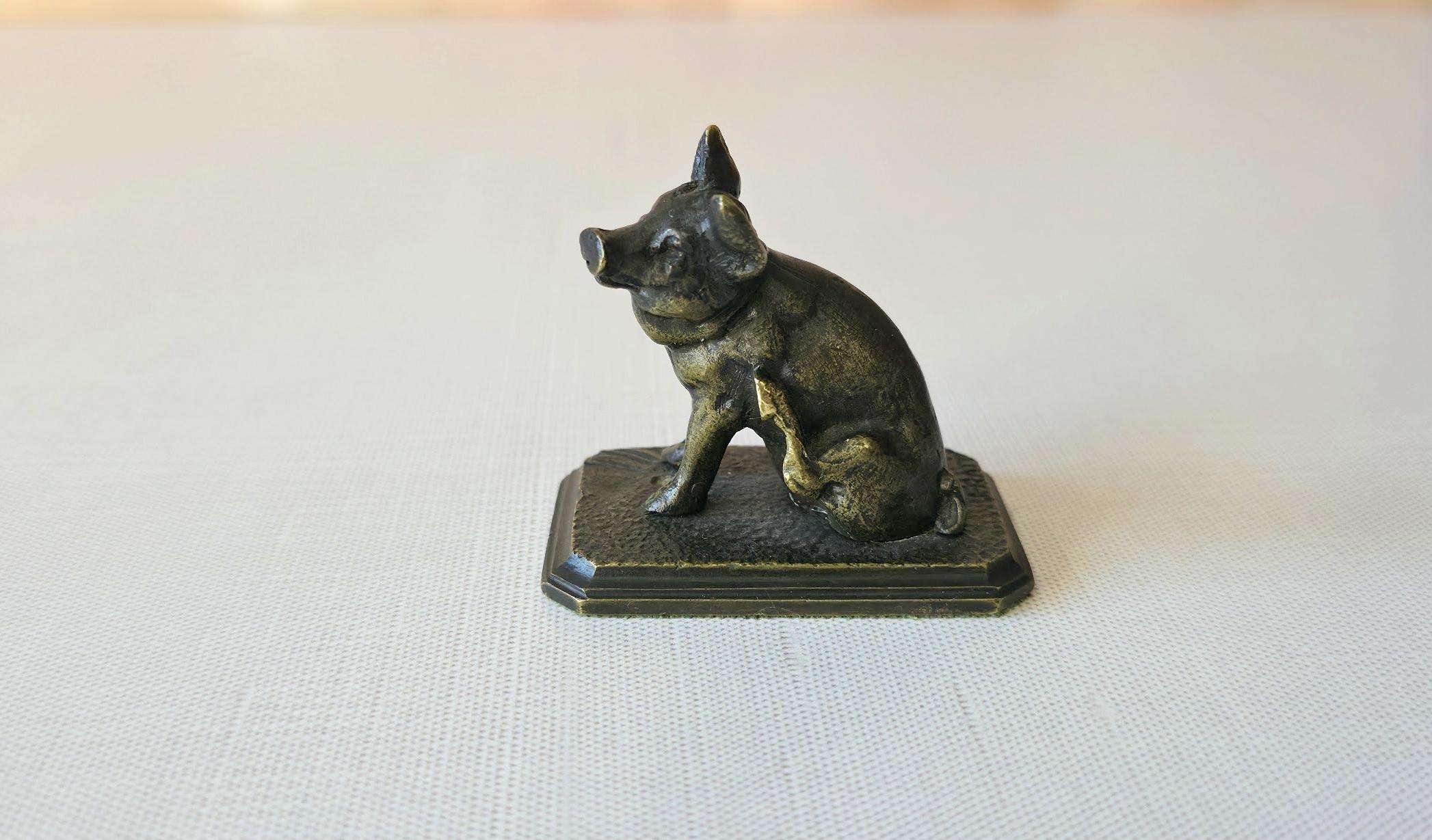 Figurine en bronze de cochon assis d'époque française par Christophe Fratin, 1830-1840 Unisexe en vente
