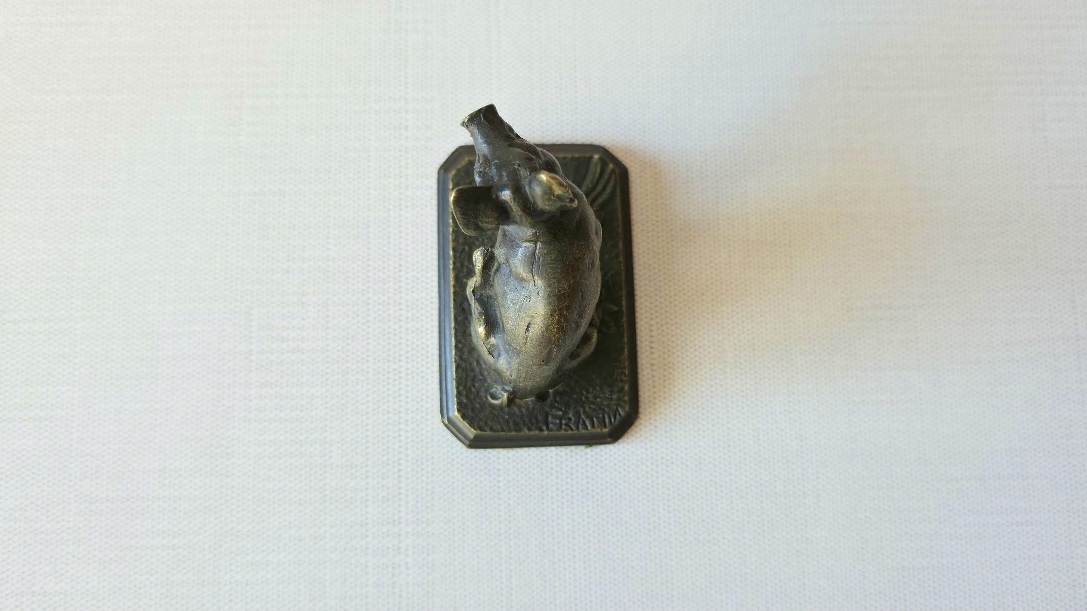 Figurine en bronze de cochon assis d'époque française par Christophe Fratin, 1830-1840 en vente 2