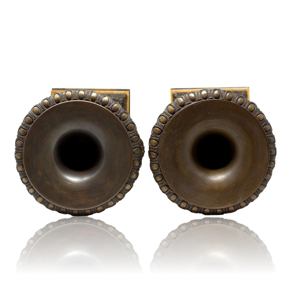Urnas Tazza Francesas Antiguas de Siena de Mármol y Bronce en venta 4