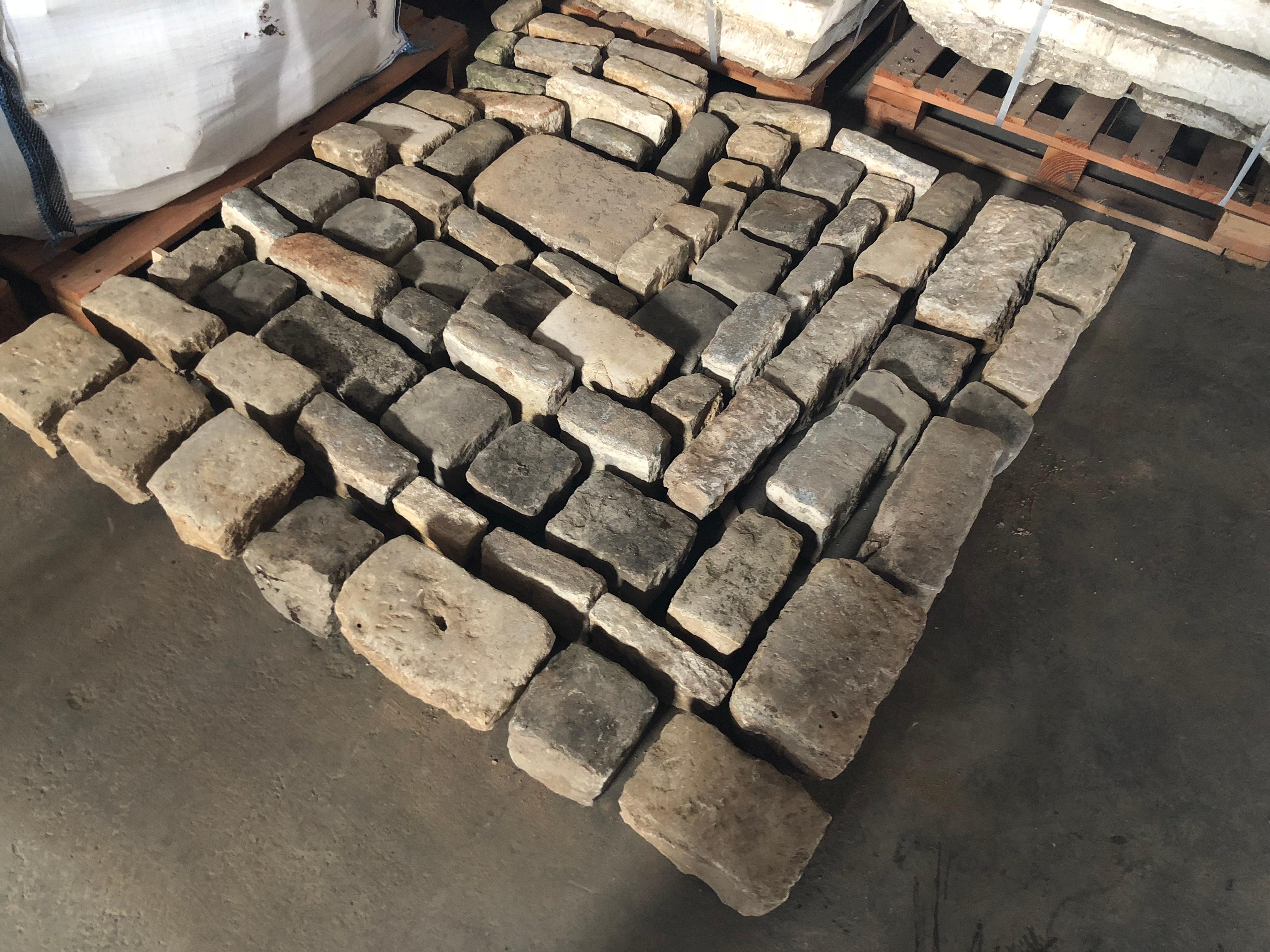 Original and authentic solid French antique solid cobble stone from the 17th century in France. Paris area. Great condition, rare and unique. Price is per square foot.
Possible to use for drive way, flooring and surround floor fountain.
More info on