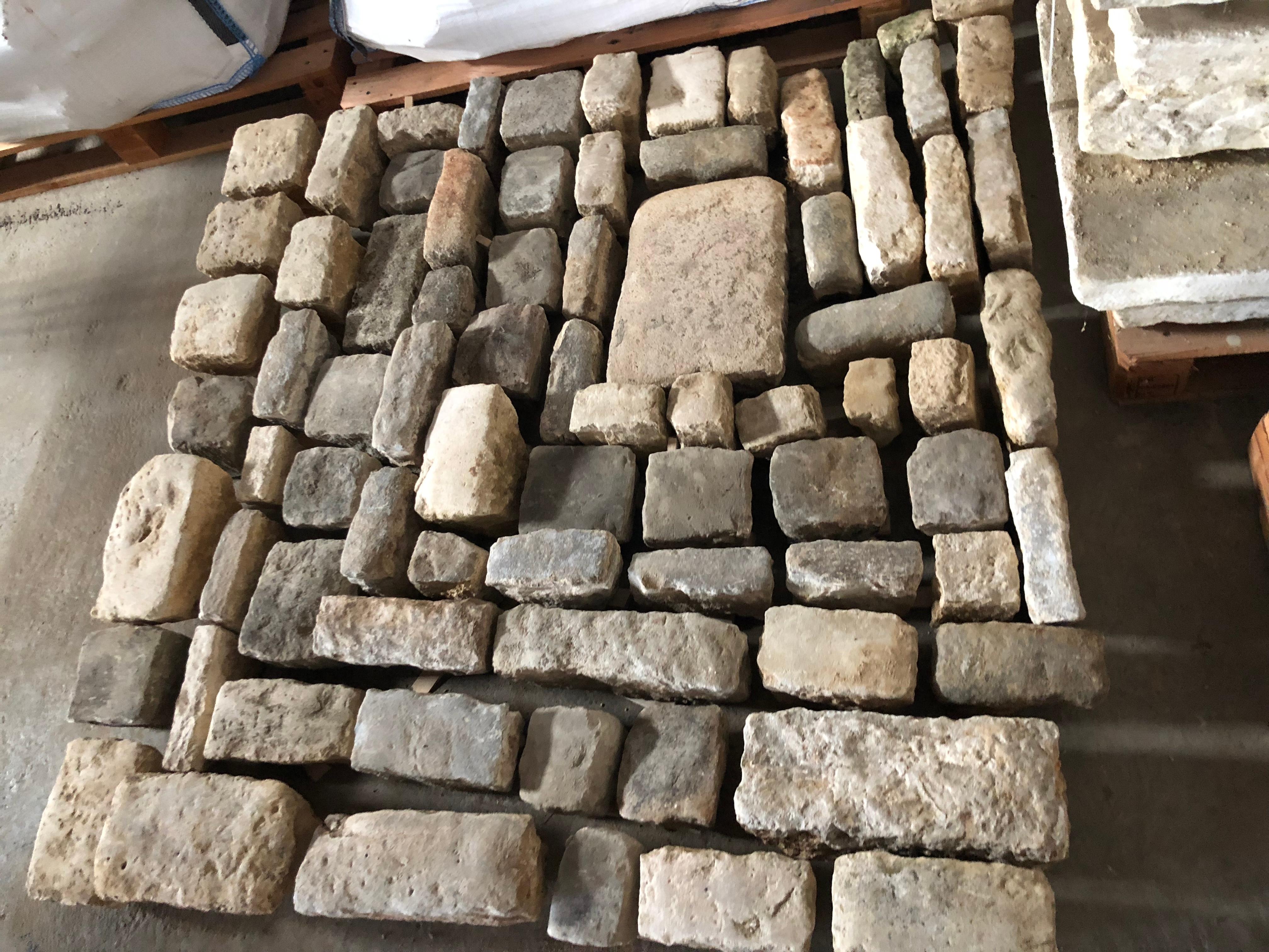 18th Century and Earlier French Antique Solid Cobble Stone from 17th Century, Paris, France For Sale