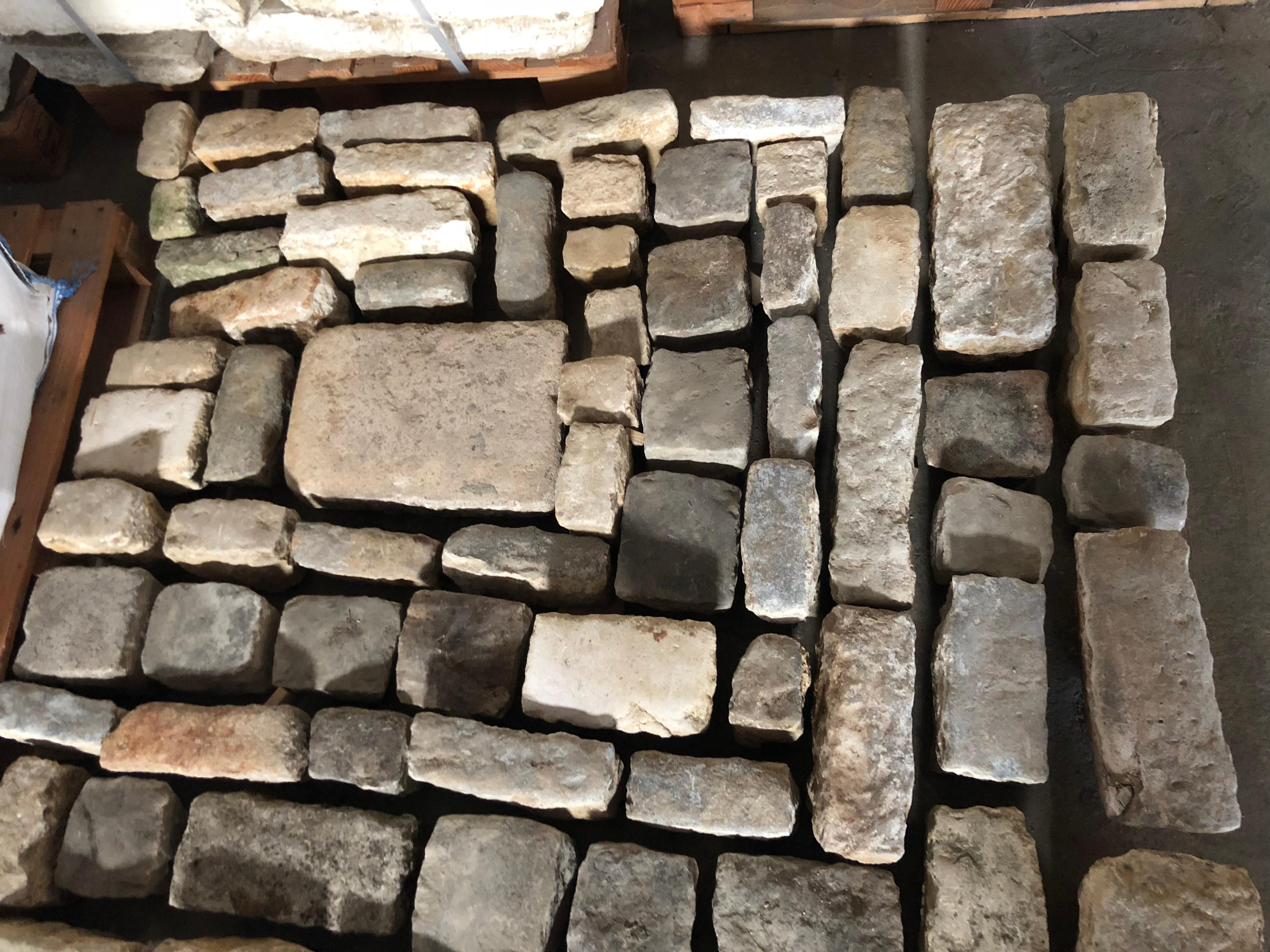 French Antique Solid Cobble Stone from 17th Century, Paris, France For Sale 1