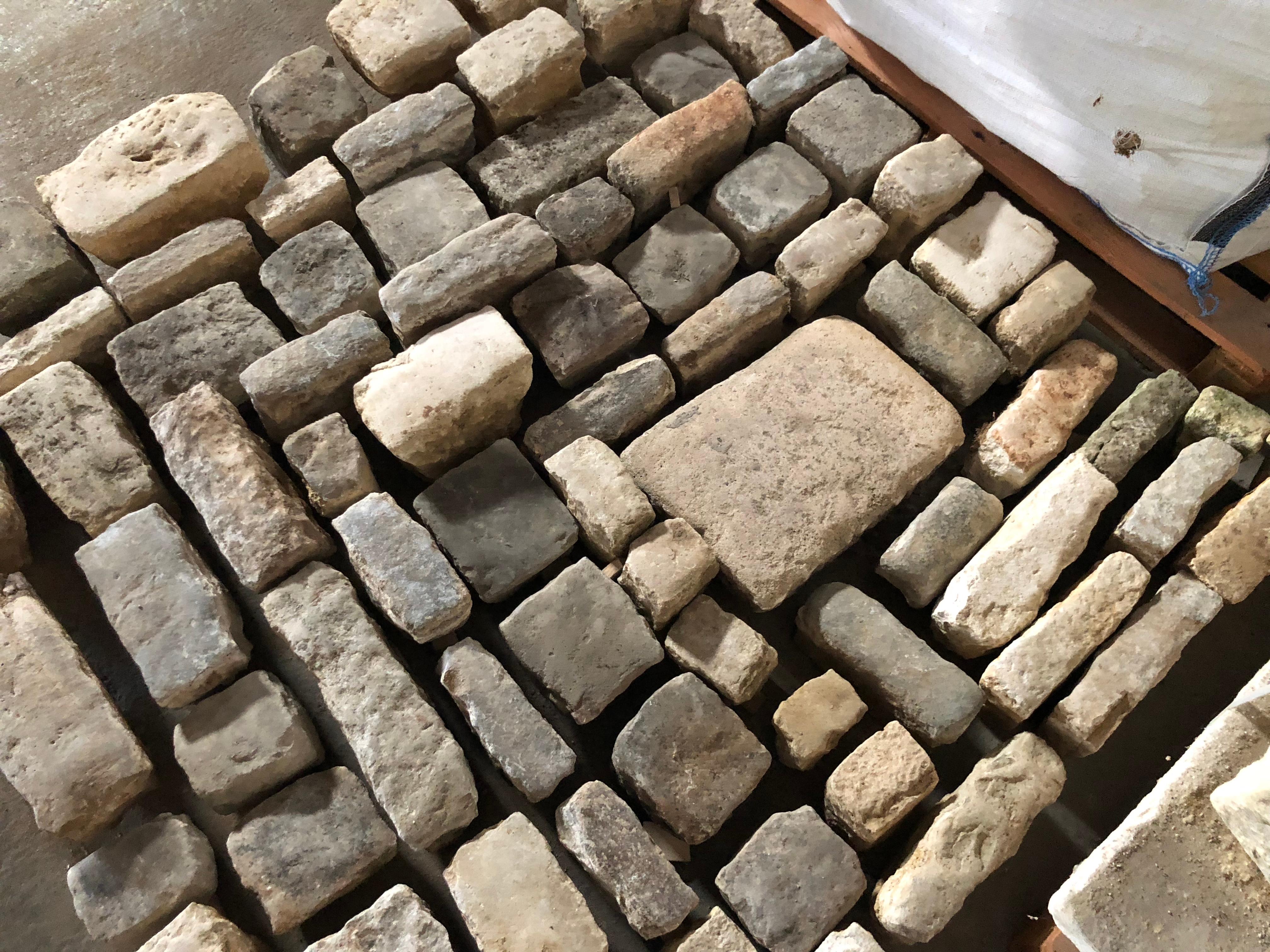 French Antique Solid Cobble Stone from 17th Century, Paris, France For Sale 2