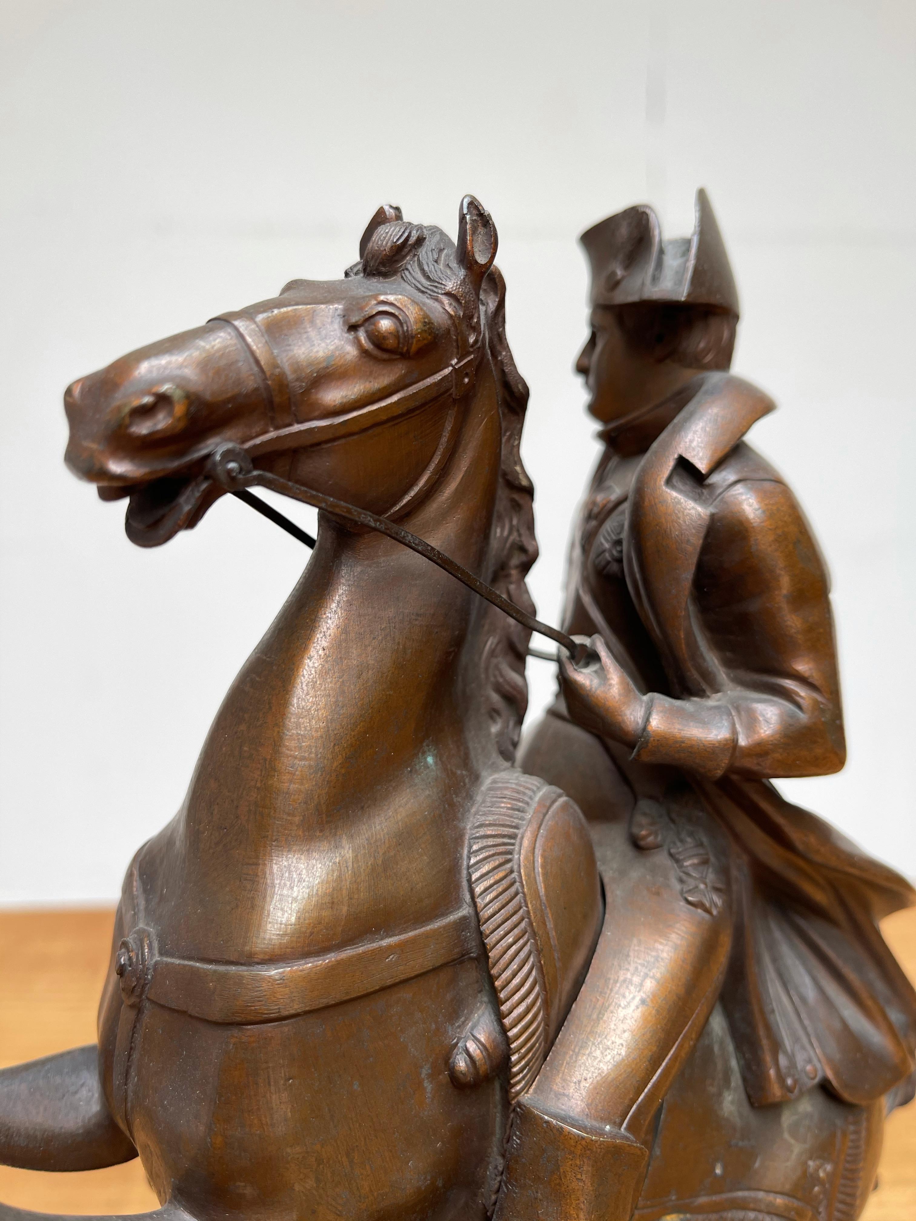 Sculpture française ancienne de Napoléon sur cheval cabré, en bronze, base en marbre en vente 6