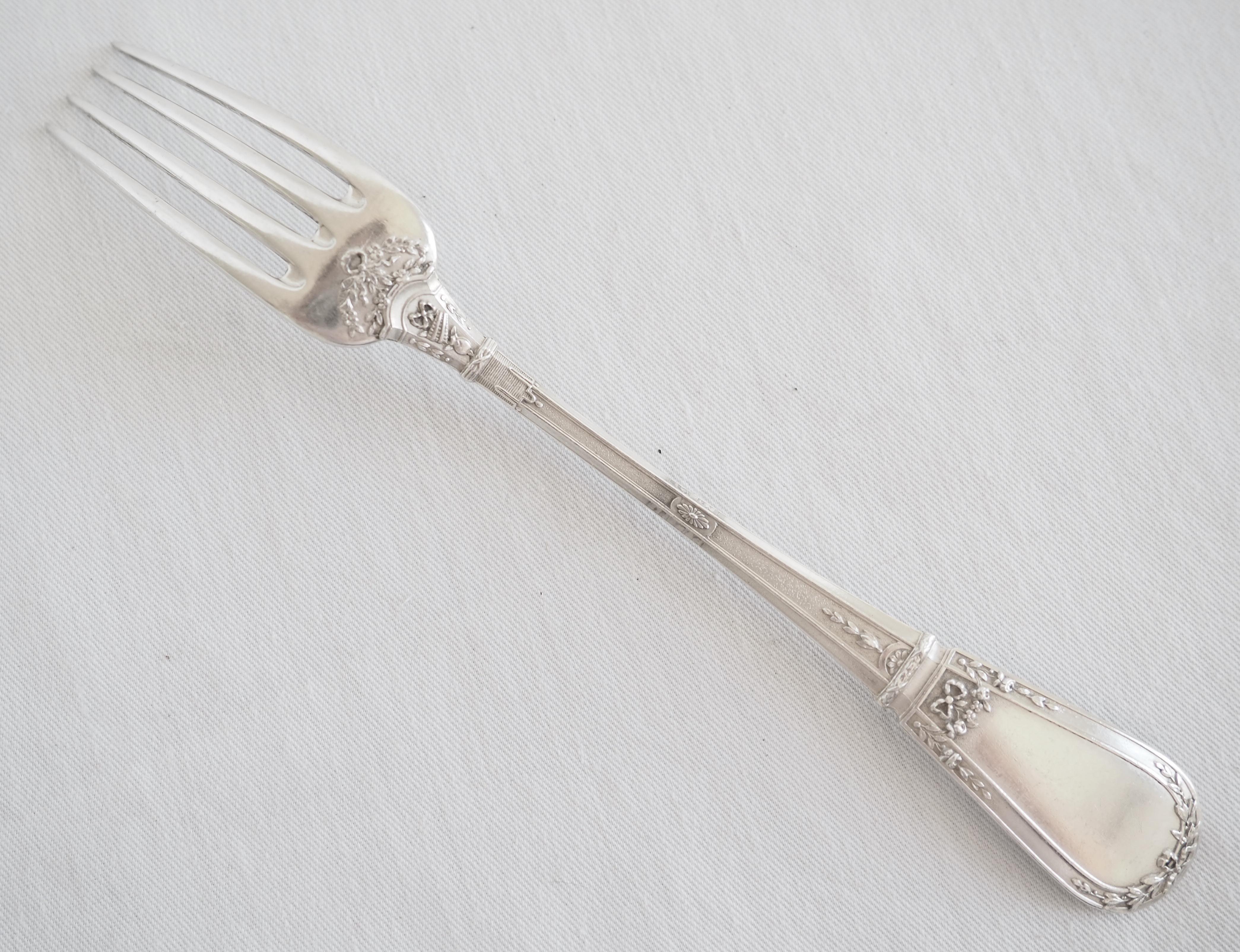 19th Century French antique sterling silver dessert flatware - 24 pieces - Louis XVI style For Sale
