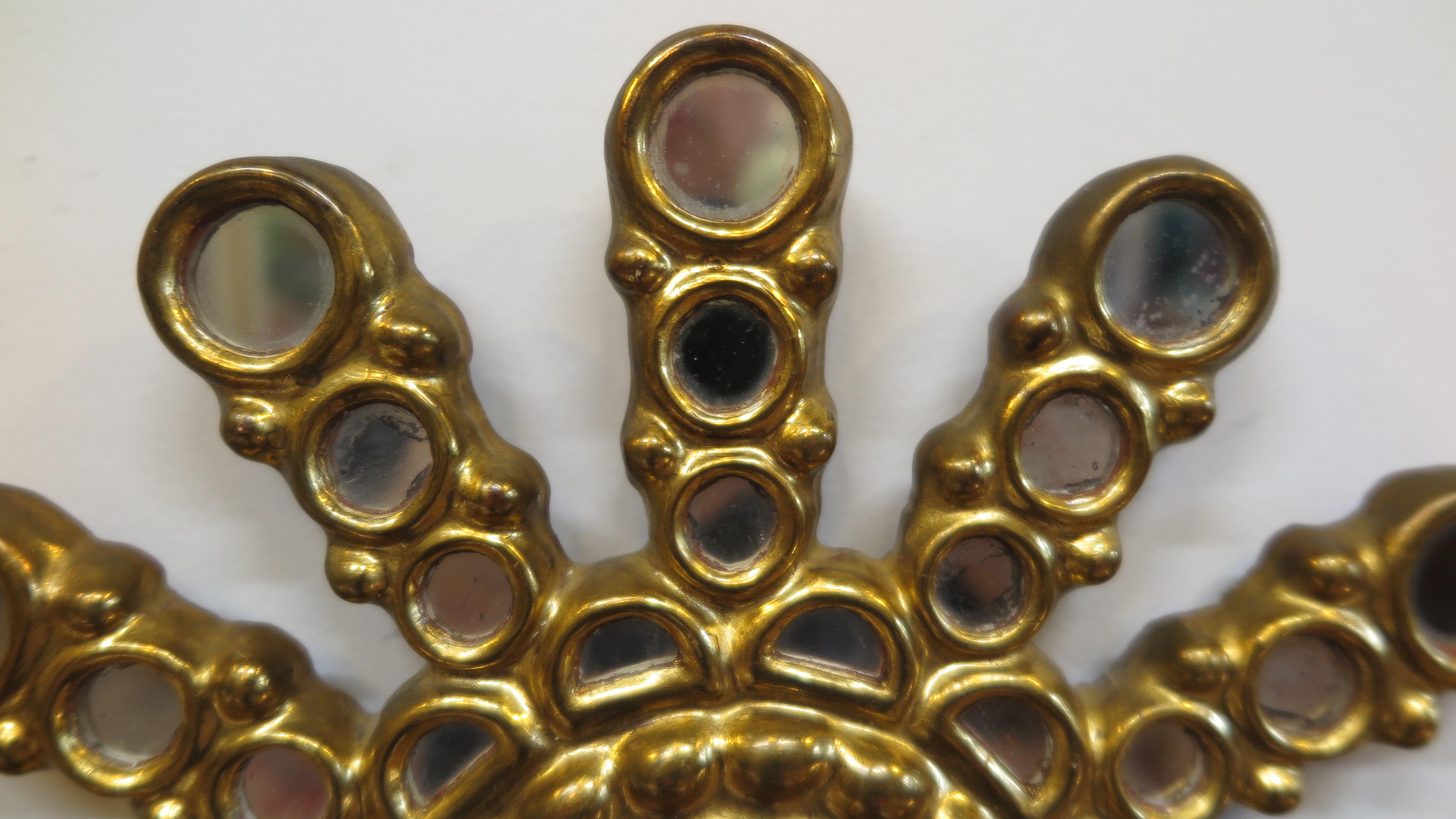 Antiker antiker vergoldeter Spiegel mit Sonnenschliff (Vergoldet) im Angebot