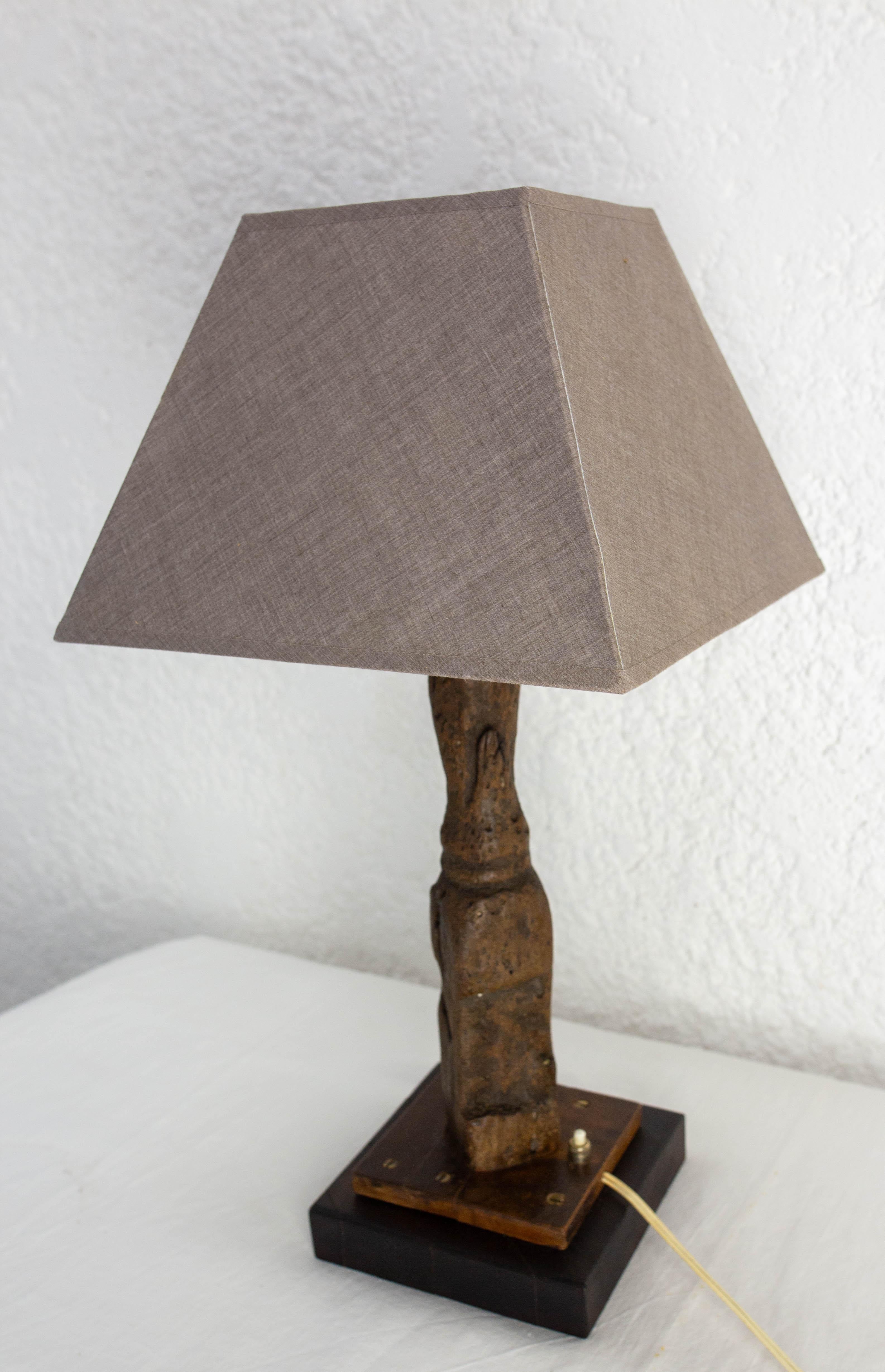Lampe de table ancienne française fabriquée avec un gouvernail en Wood Wood, fin du 19e siècle Bon état - En vente à Labrit, Landes