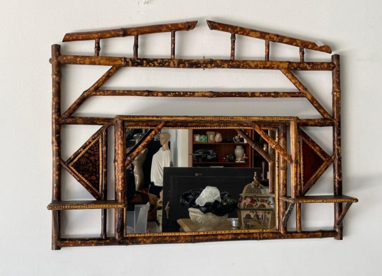Estetismo Antique Mirror francese in bambù tartarugato, 1890-1910 in vendita