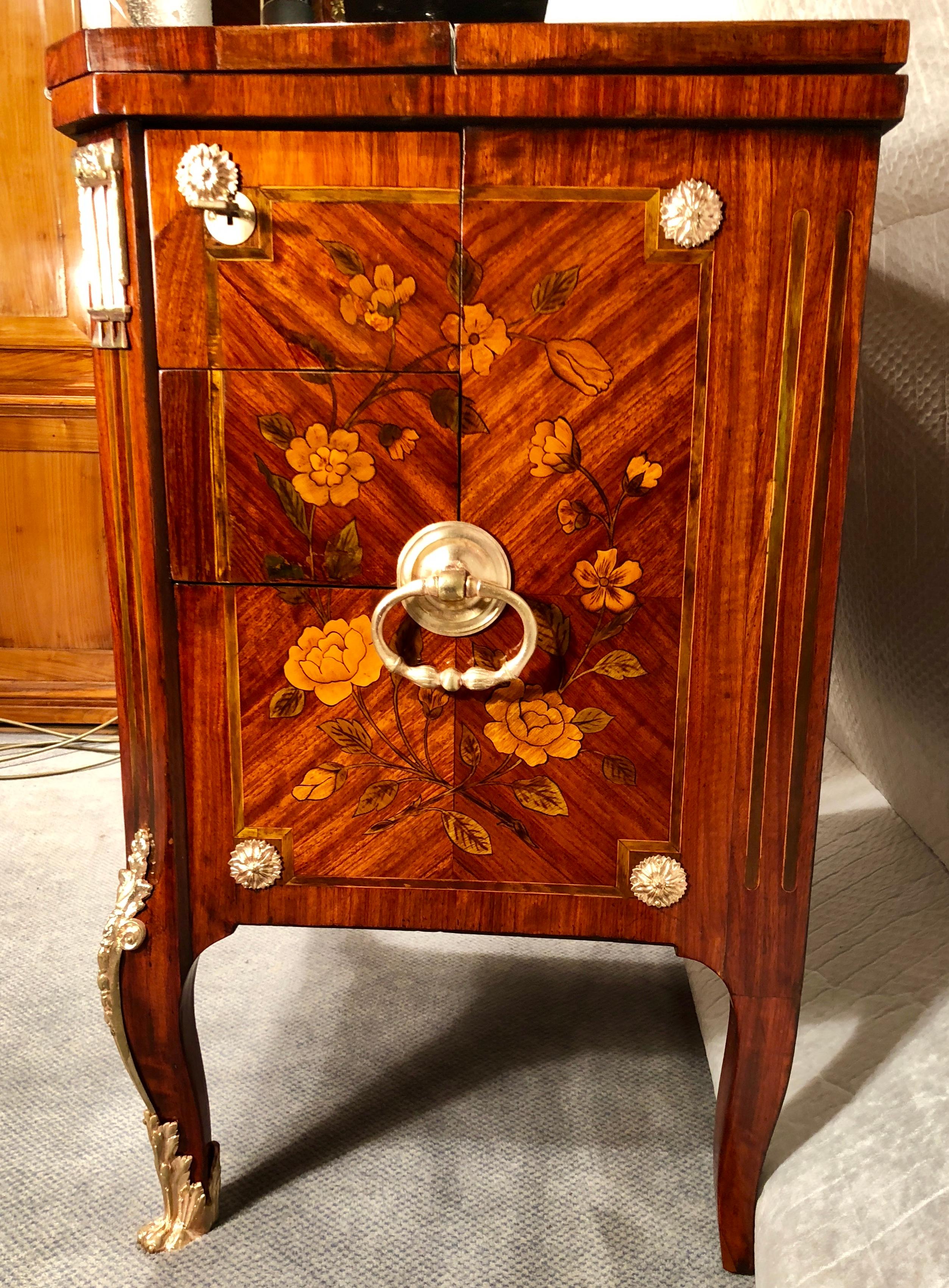 French Antique Transformation Chest of Drawers, circa 1800 For Sale 5