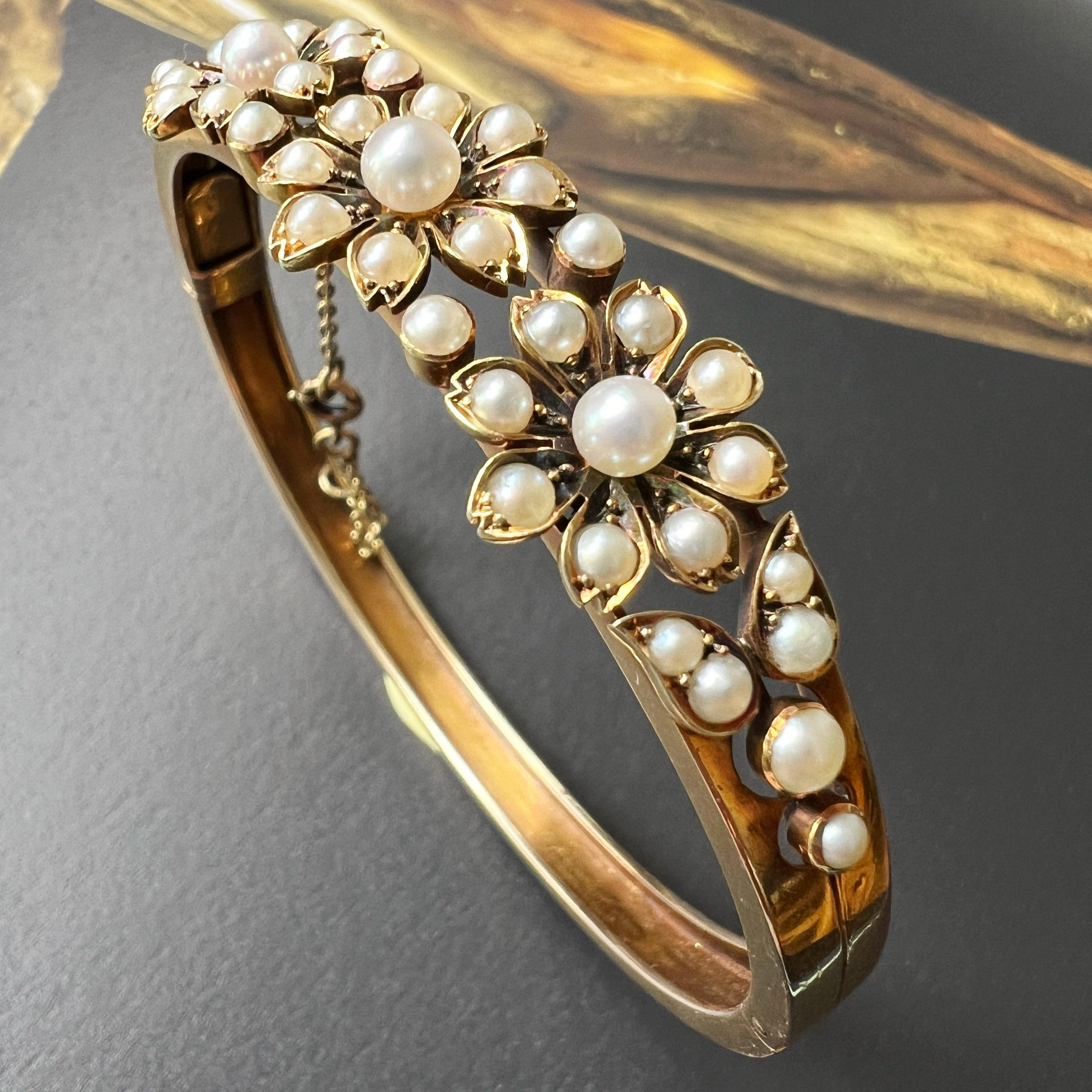 Bracelet jonc victorien français ancien en or 14 carats avec perles et fleurs en vente 3