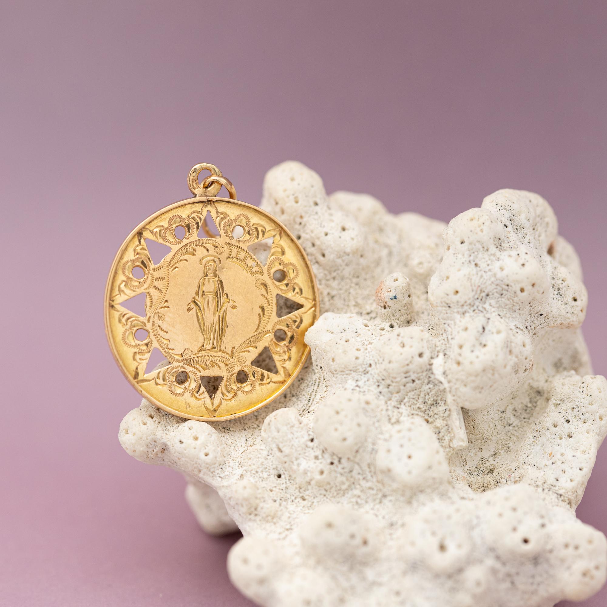 French Antique Virgin Mary - 18k Gold Medal - Rare Religious Catholic Charm 2