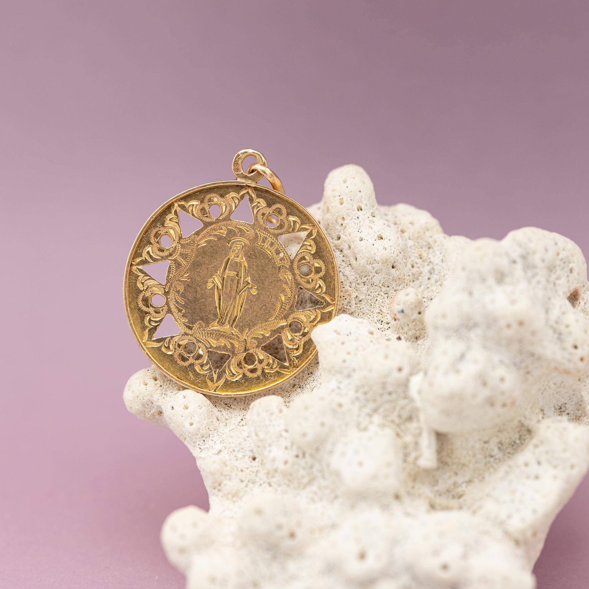 French Antique Virgin Mary - 18k Gold Medal - Rare Religious Catholic Charm 3