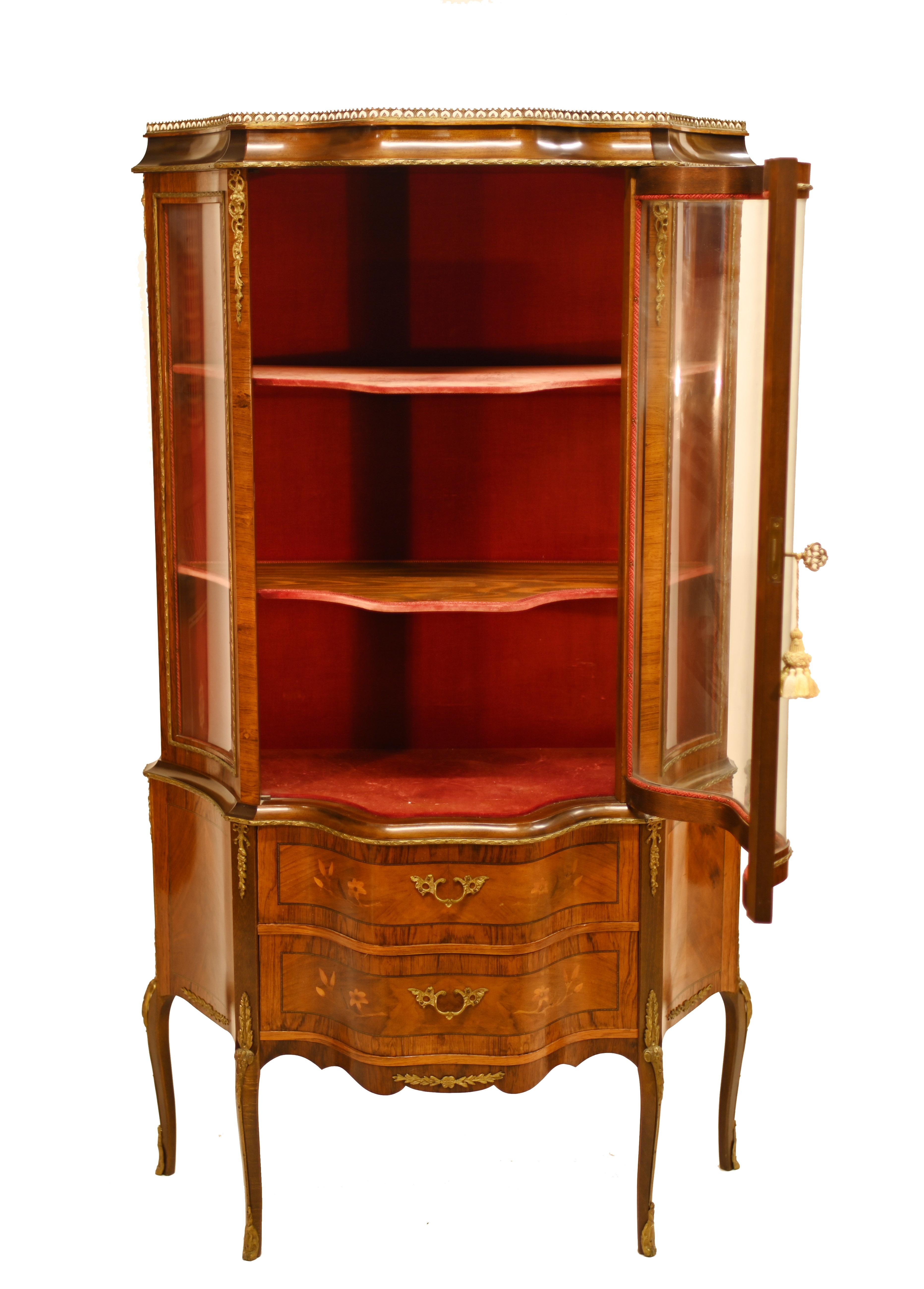 Late 19th Century French Antique Vitrine Shaped China Cabinet 1880 For Sale