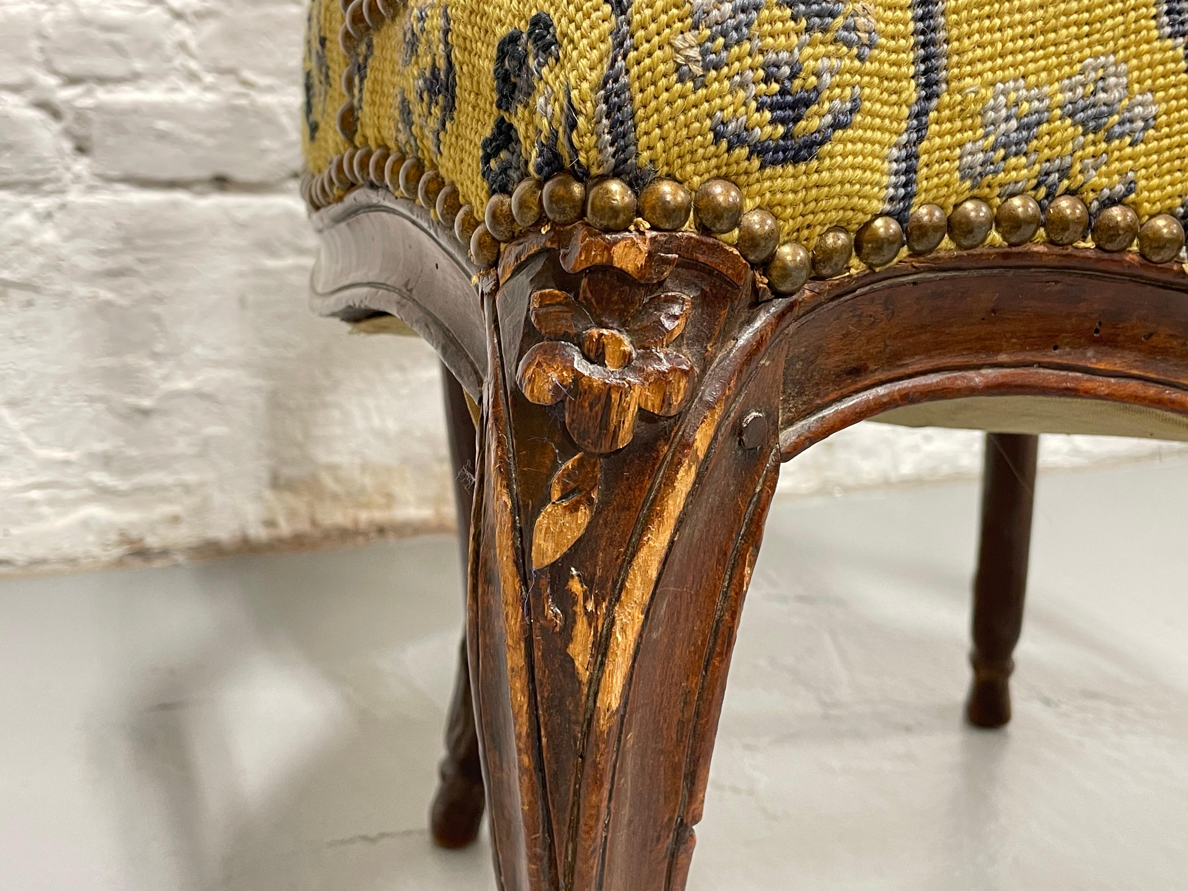 French Antique Walnut Louis XV Armchair, c. 1770 For Sale 9