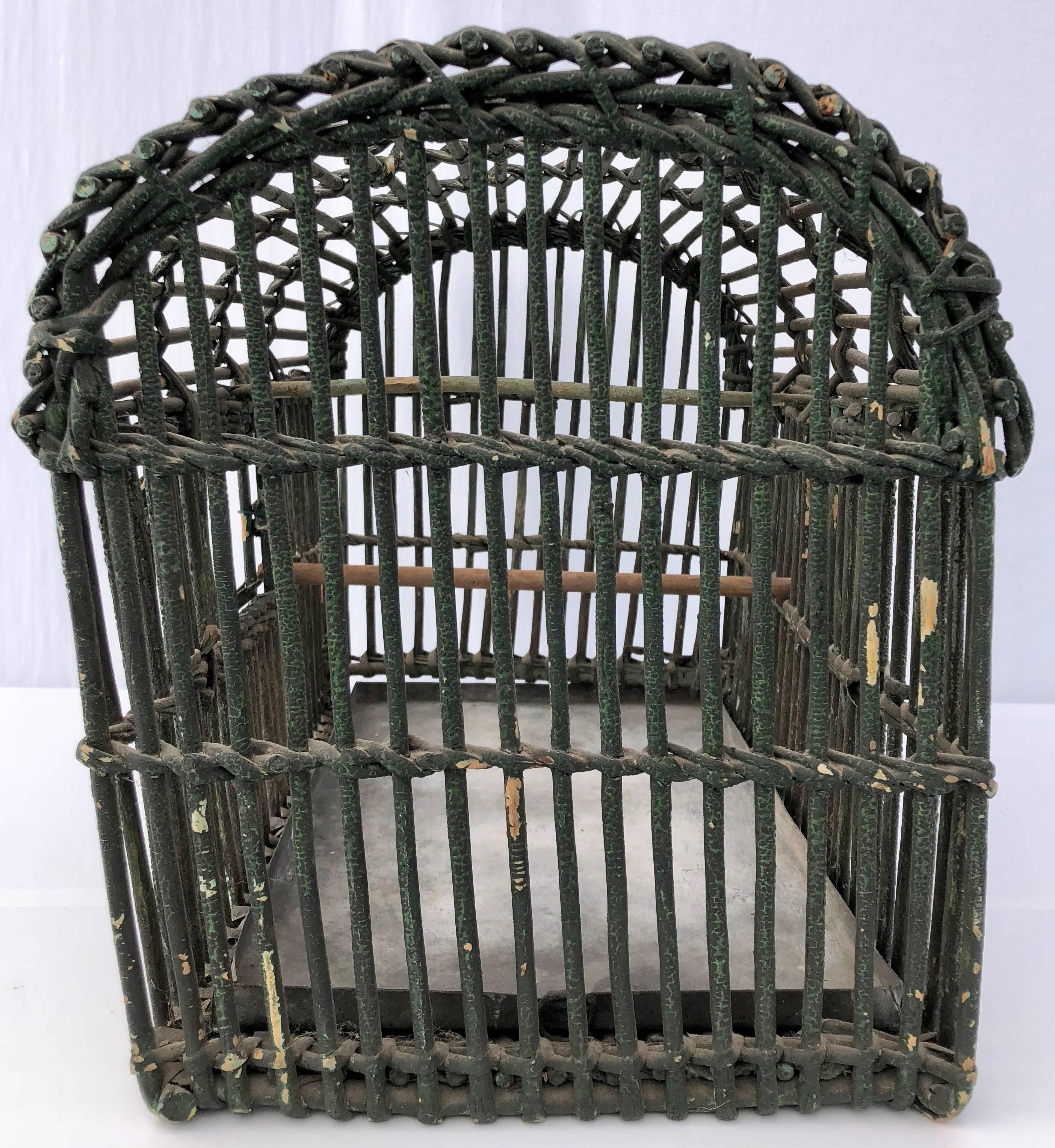 Mid-Century Modern French Antique Wicker Duck Carrying Basket Painted Green with Metal Tray For Sale